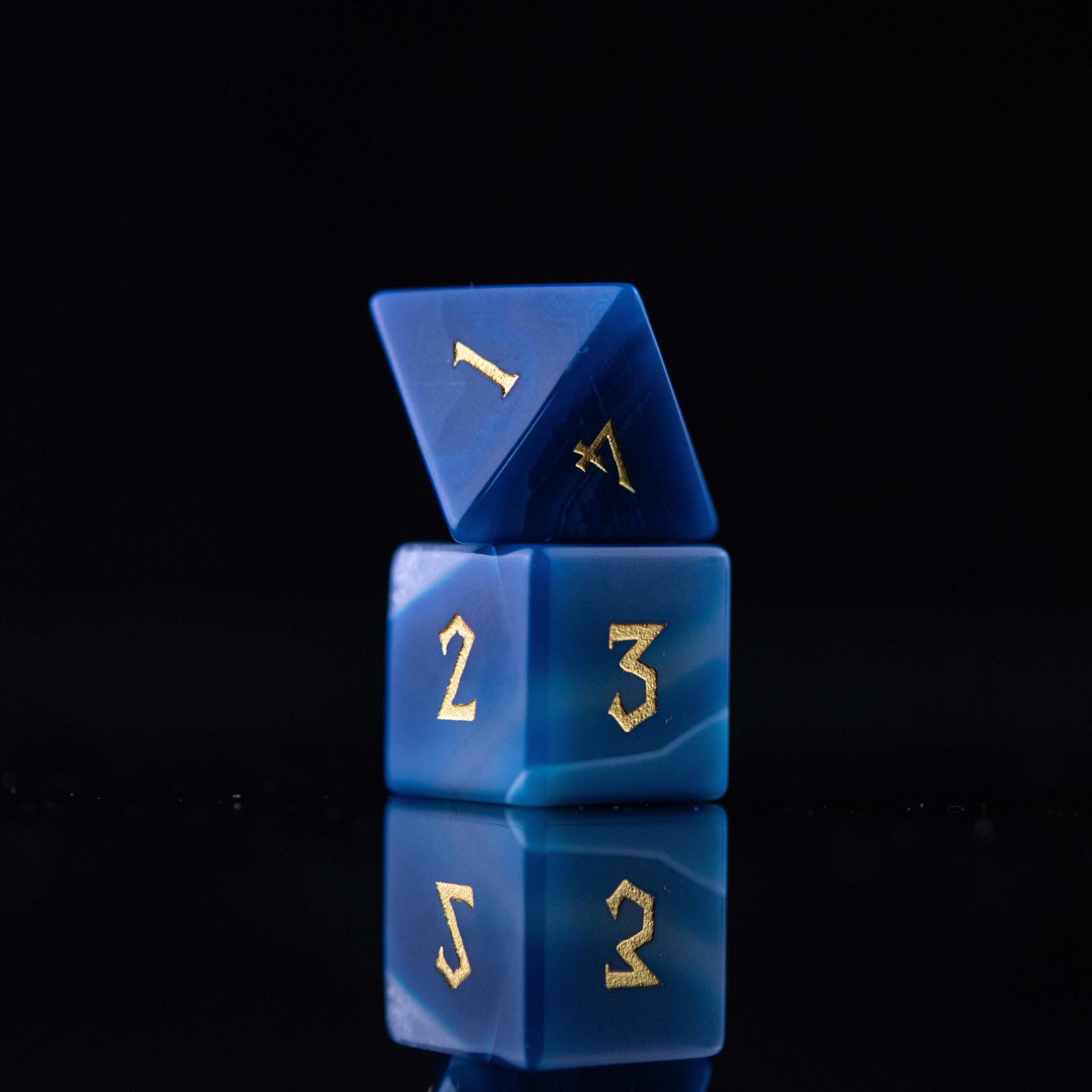Misty Mountain Gaming Stone/Glass Blue Agate Stone Dice Set