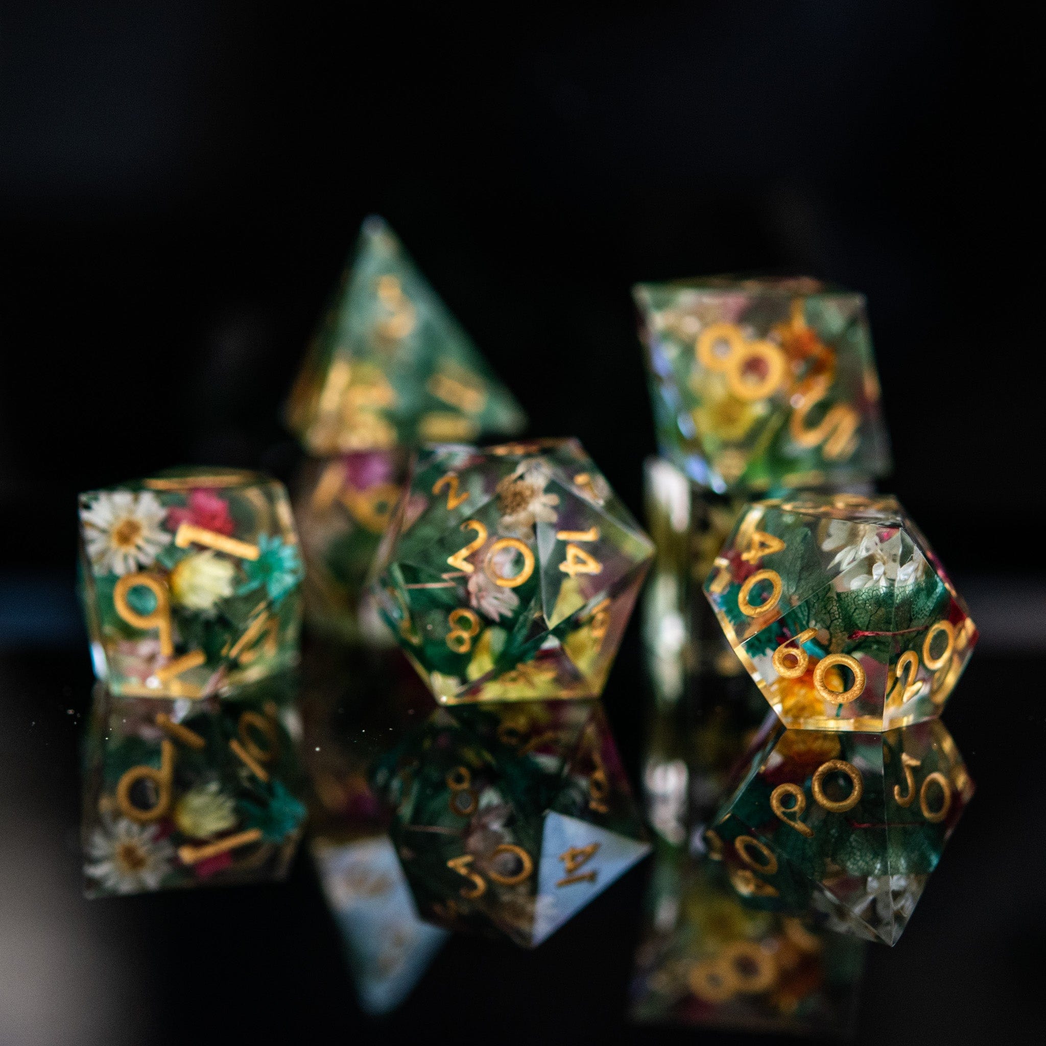Misty Mountain Gaming Resin Botanical Gardens Sharp-Edged Resin Dice Set
