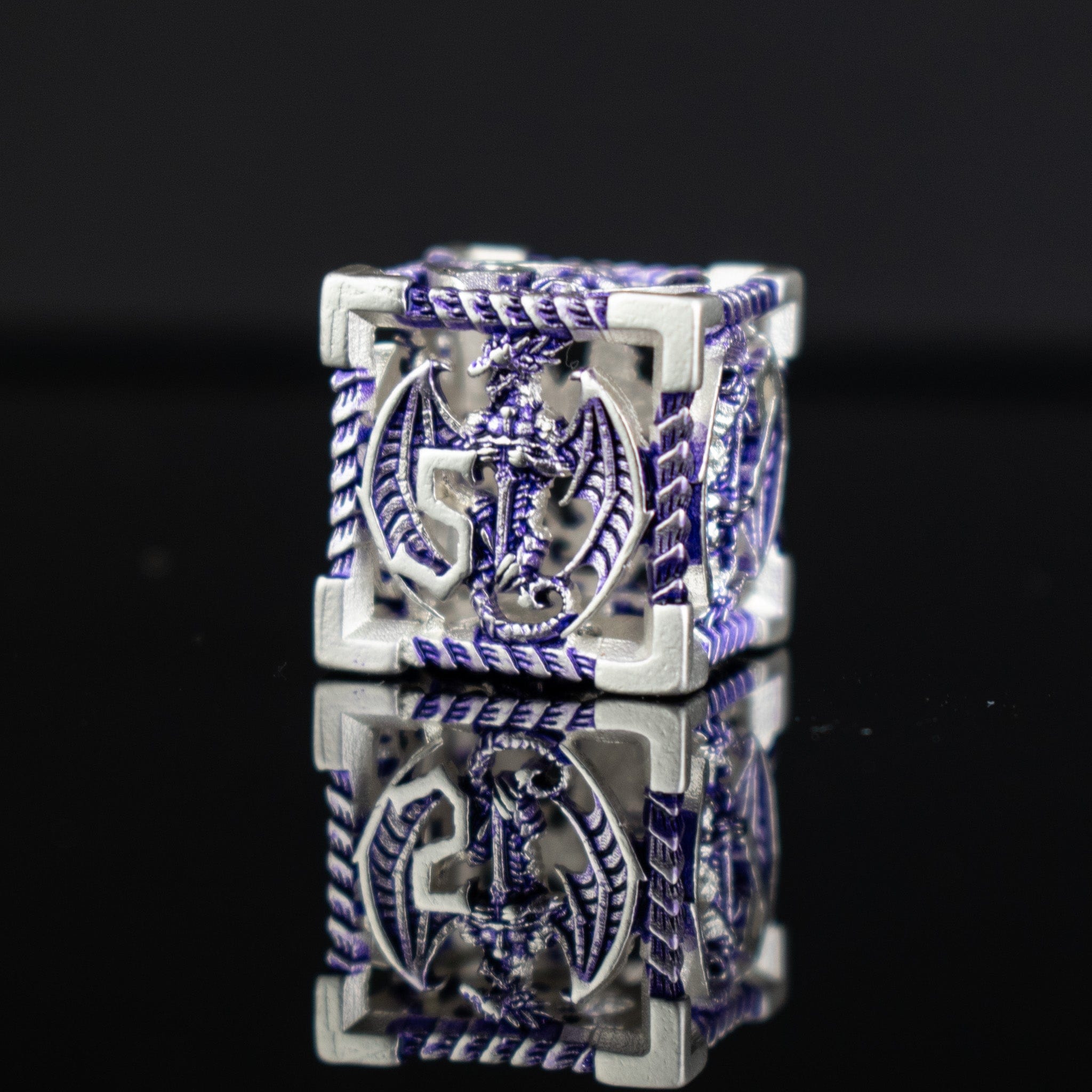 Misty Mountain Gaming hollow Dragonguard Hollow Metal Dice Set - Purple and Silver