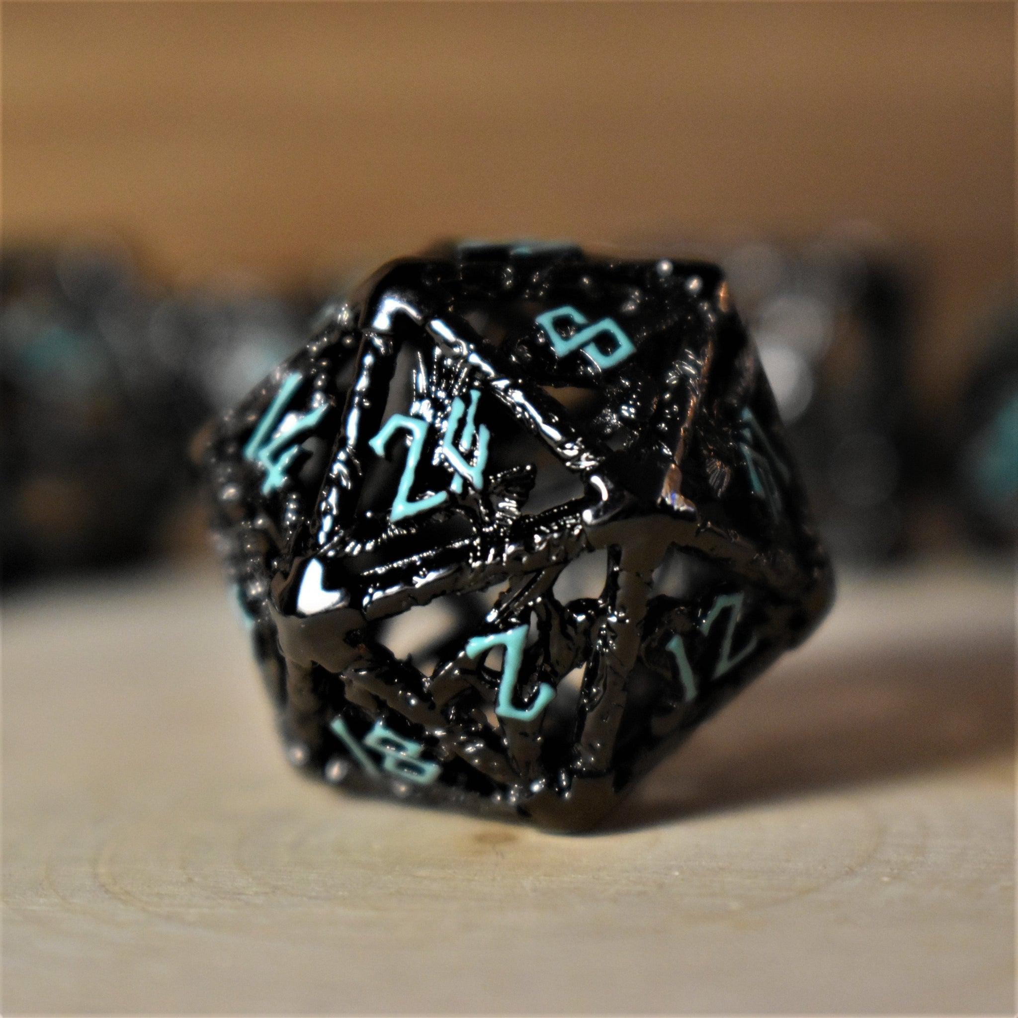 Misty Mountain Gaming hollow Legends of Valhalla - Black and Blue Hollow Metal Dice Set