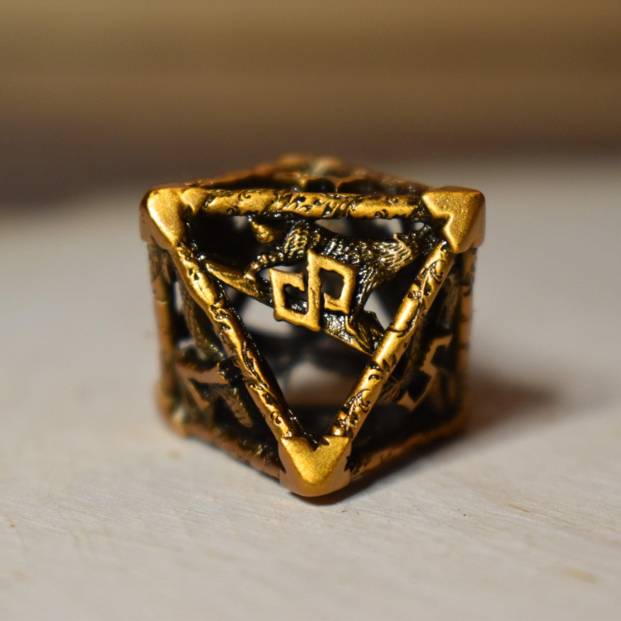 Misty Mountain Gaming hollow Legends of Valhalla - Golden Brass Hollow Metal Dice Set
