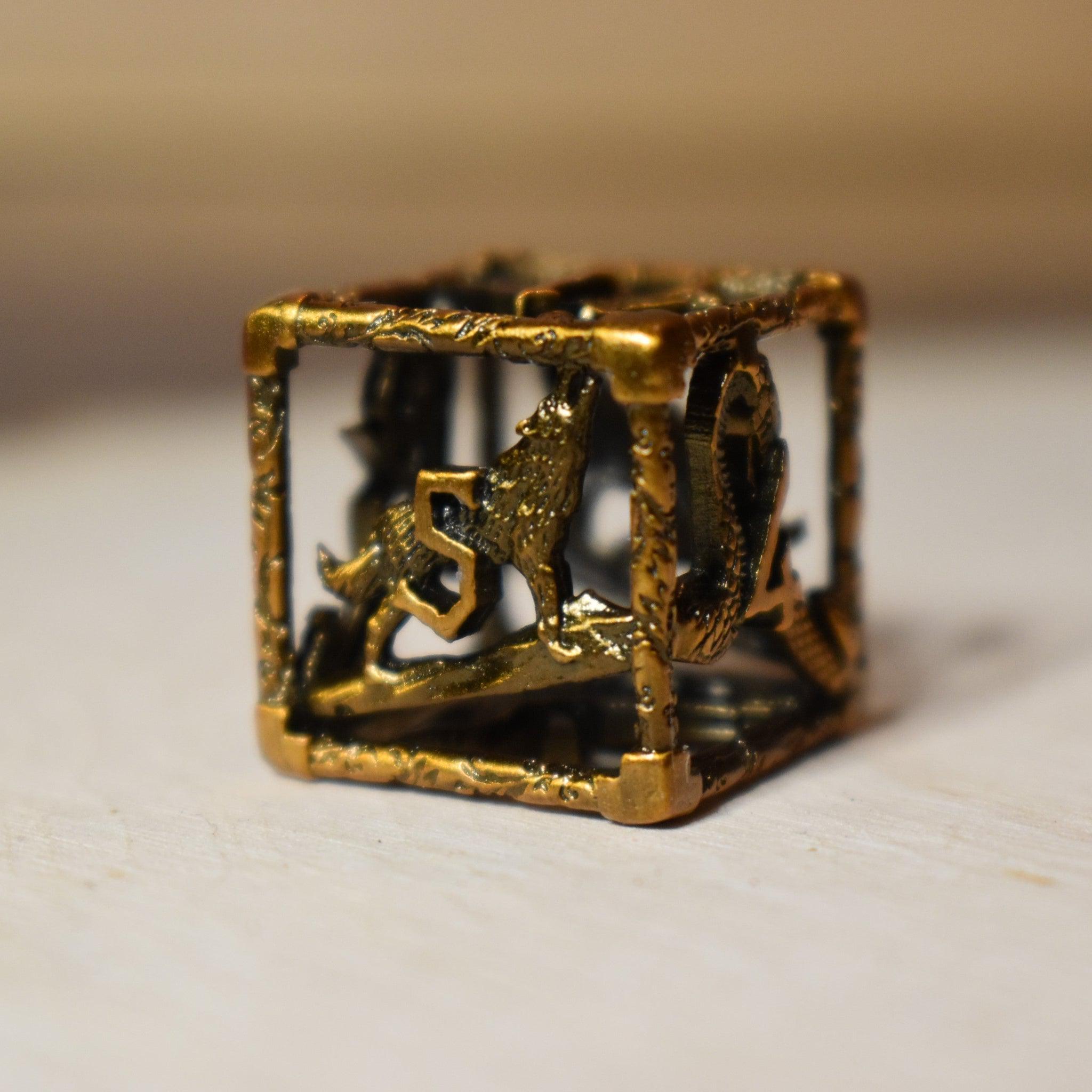 Misty Mountain Gaming hollow Legends of Valhalla - Golden Brass Hollow Metal Dice Set