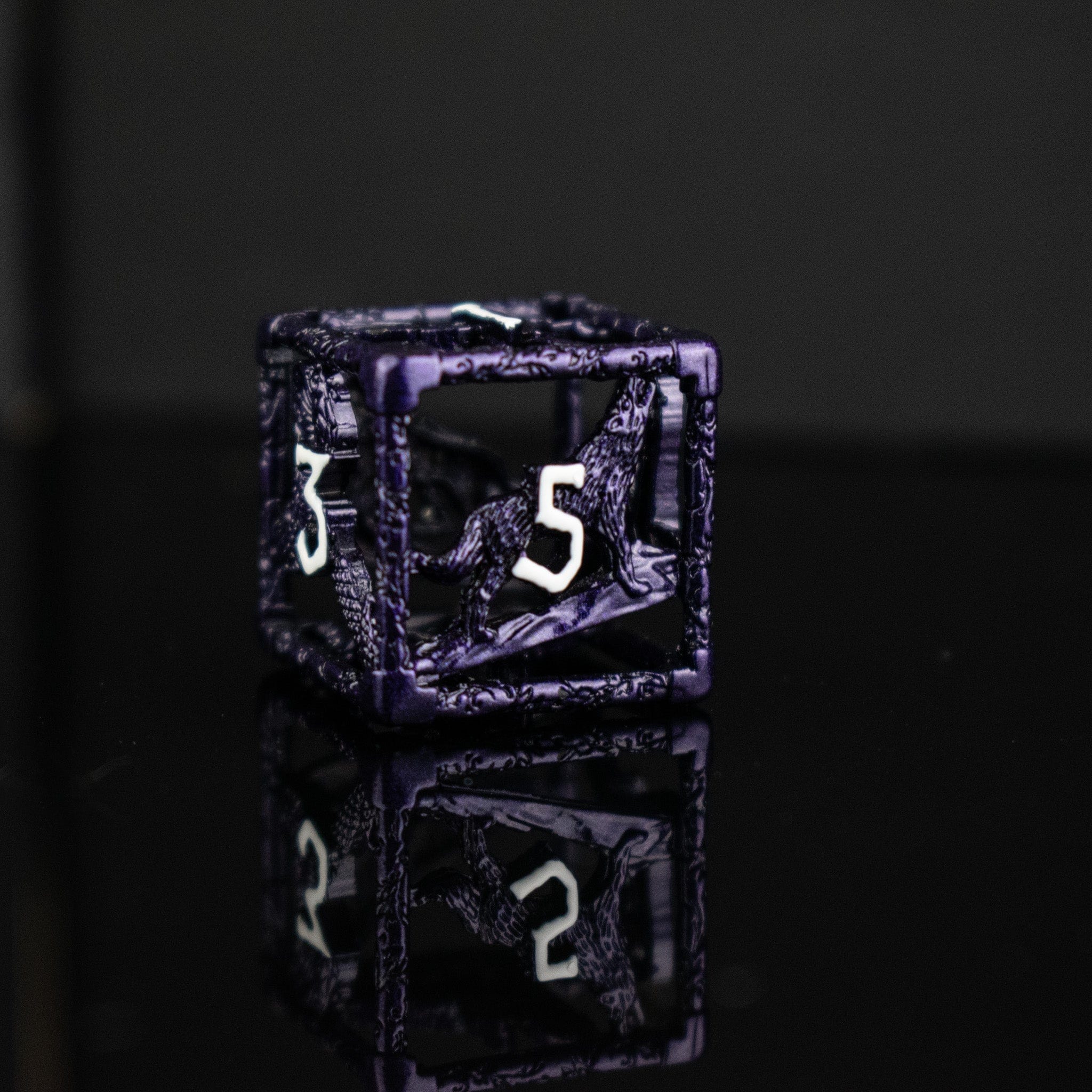 Misty Mountain Gaming hollow Legends of Valhalla - Purple Hollow Metal Dice Set