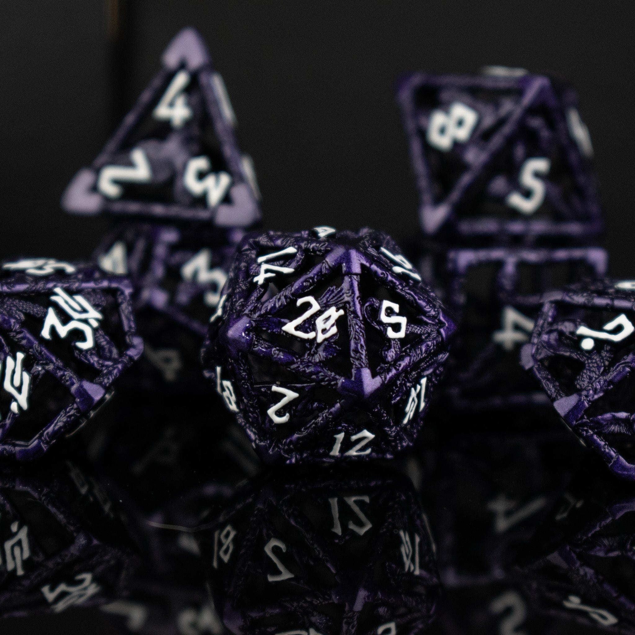 Misty Mountain Gaming hollow Legends of Valhalla - Purple Hollow Metal Dice Set