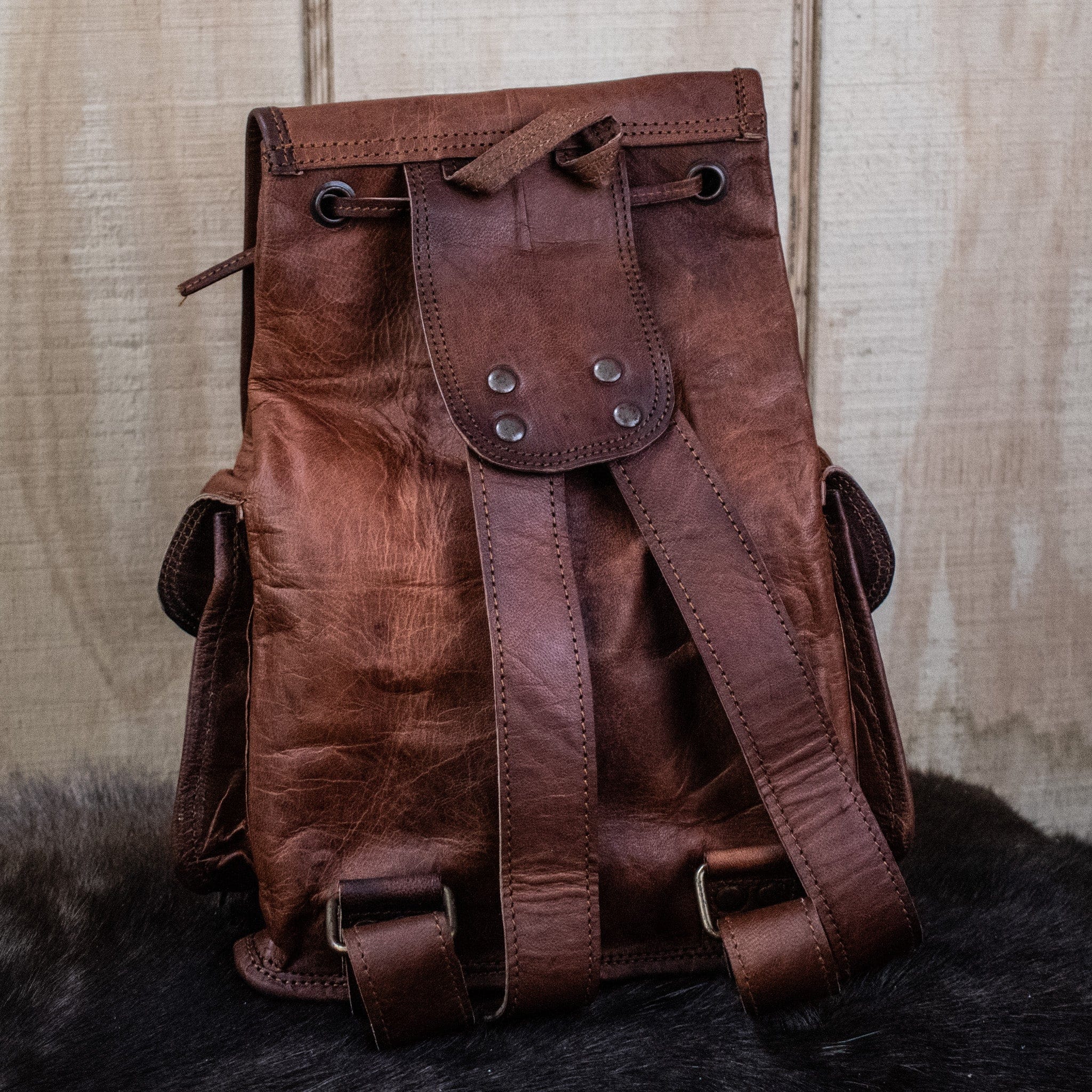 Misty Mountain Gaming leather bag "The Cottage" Leather Mini Backpack - Brown
