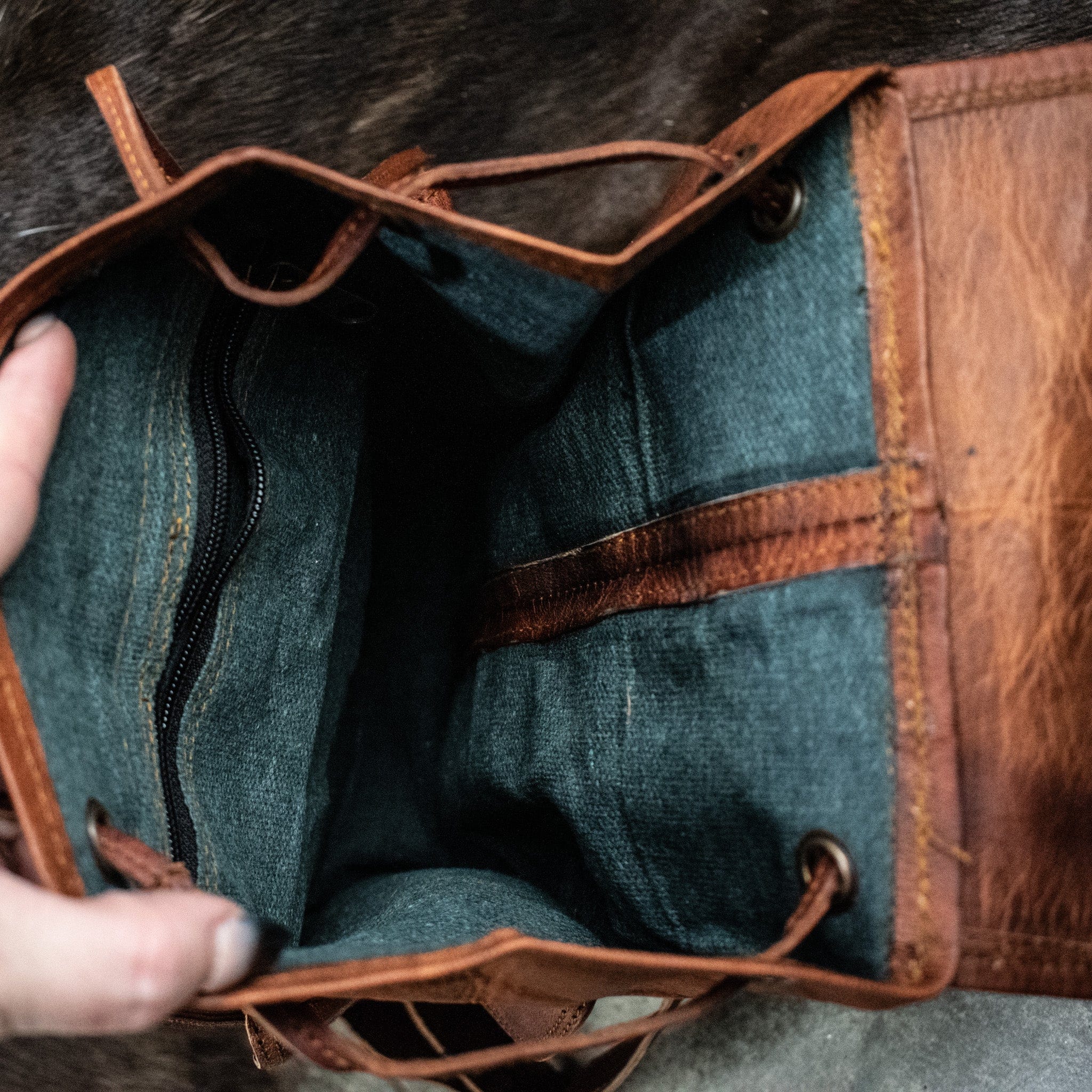 Misty Mountain Gaming leather bag "The Cottage" Leather Mini Backpack - Brown