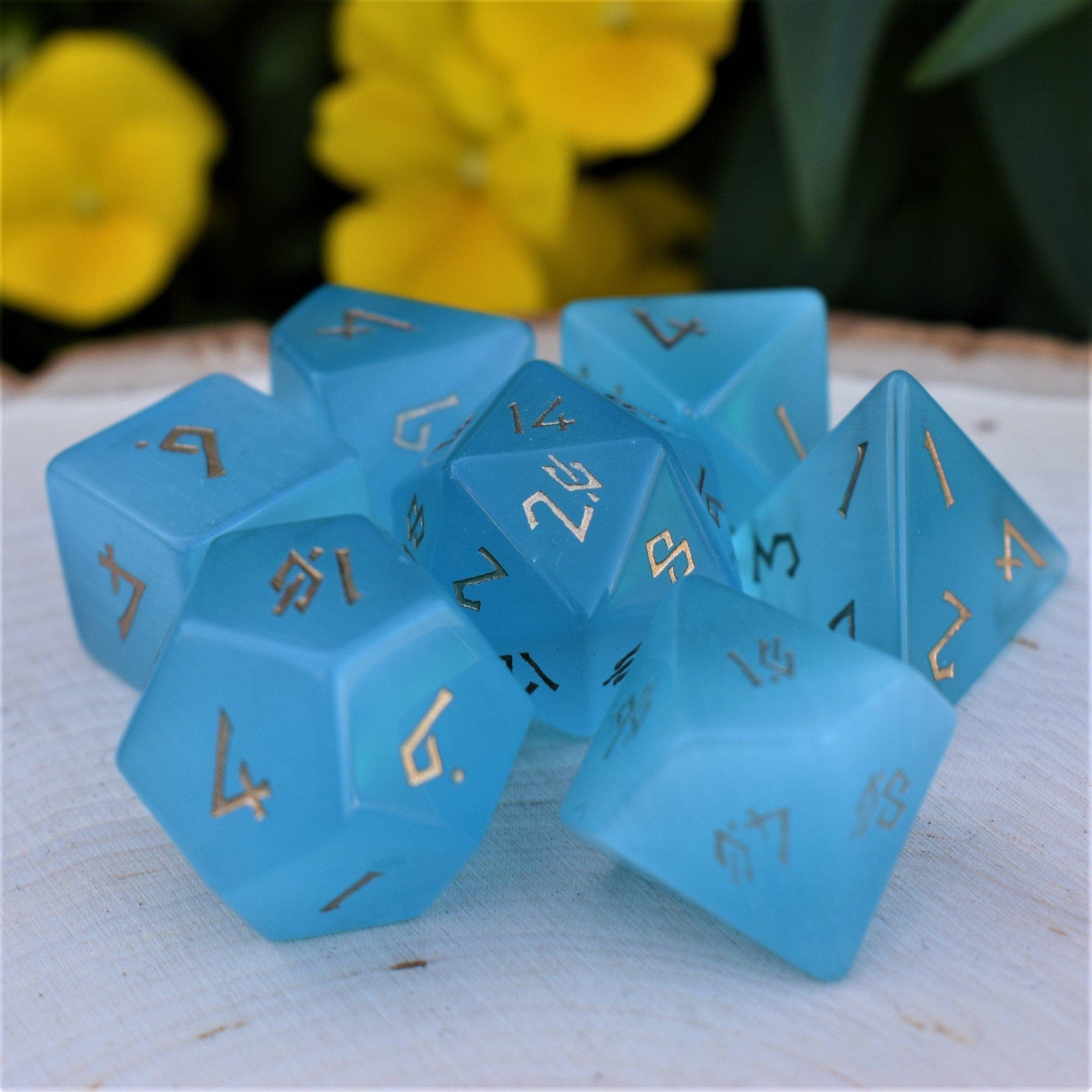 Misty Mountain Gaming Stone/Glass Aqua Blue Cat's Eye Stone Dice Set