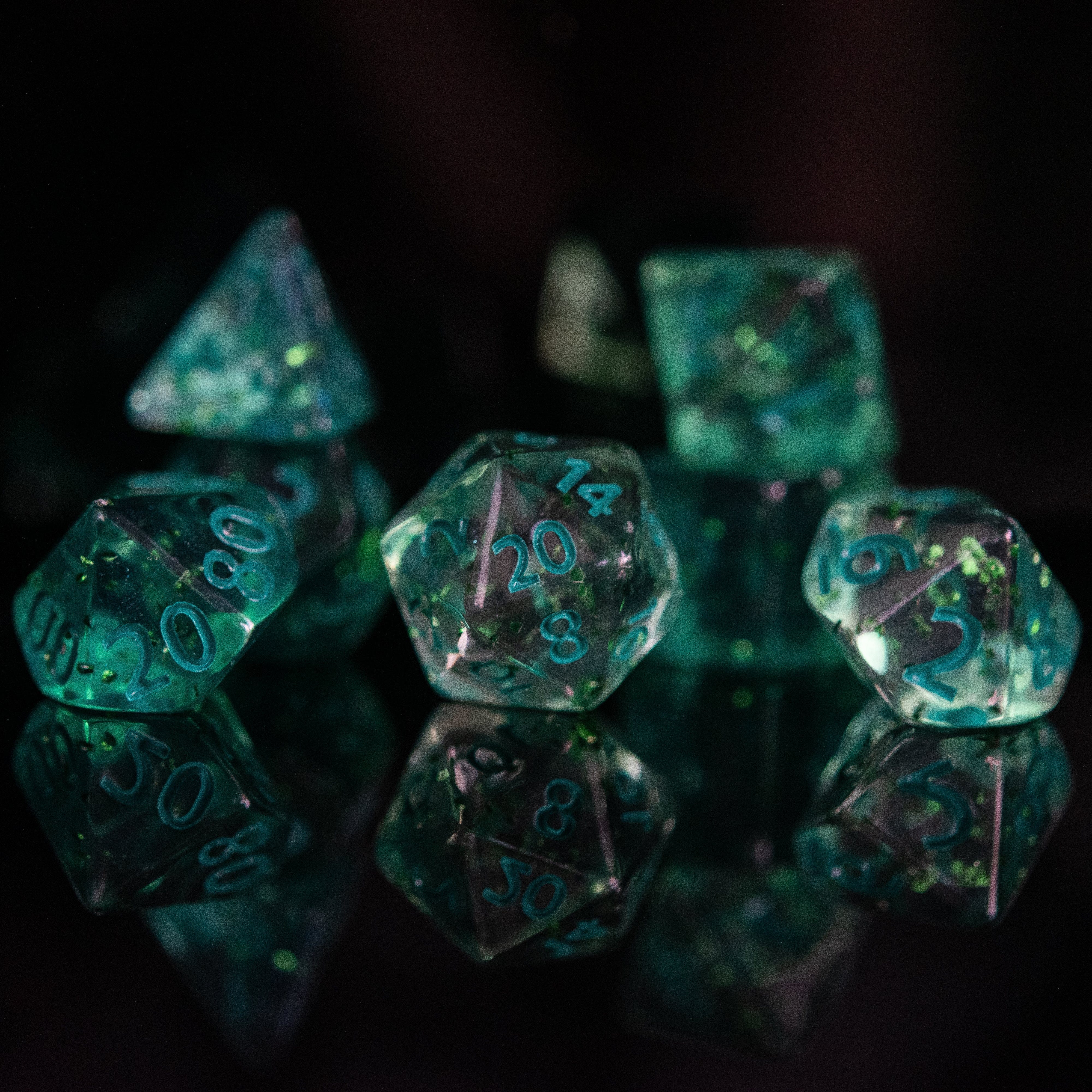 Misty Mountain Gaming Acrylic Dice Bermuda Acrylic Dice Set