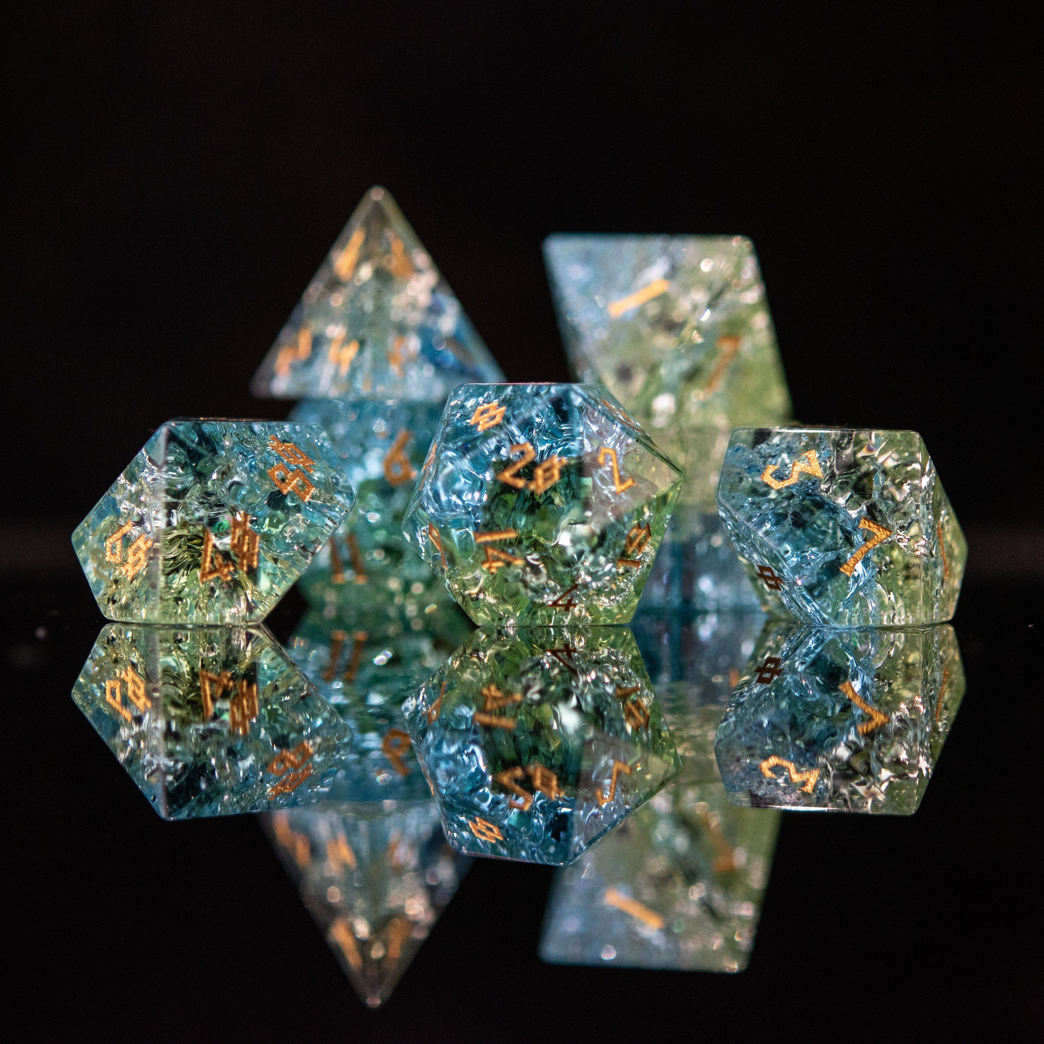 Misty Mountain Gaming Stone/Glass Calypso Shattered Glass Dice Set