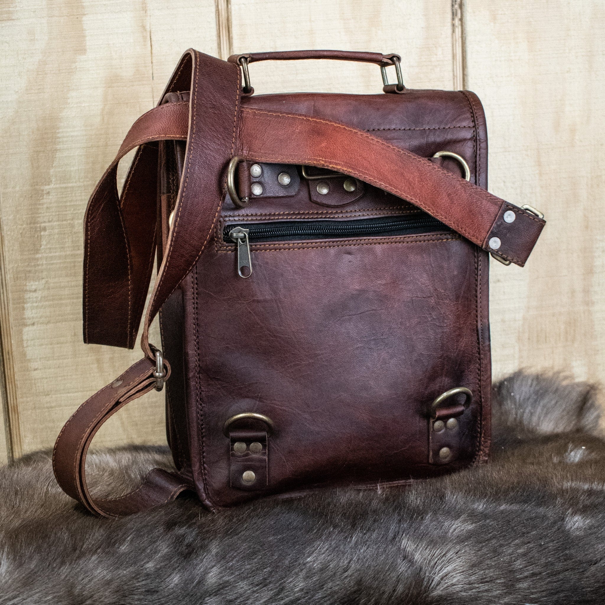 Misty Mountain Gaming leather bag "D&D Ultimate Campaign" Leather Bag (v.2)