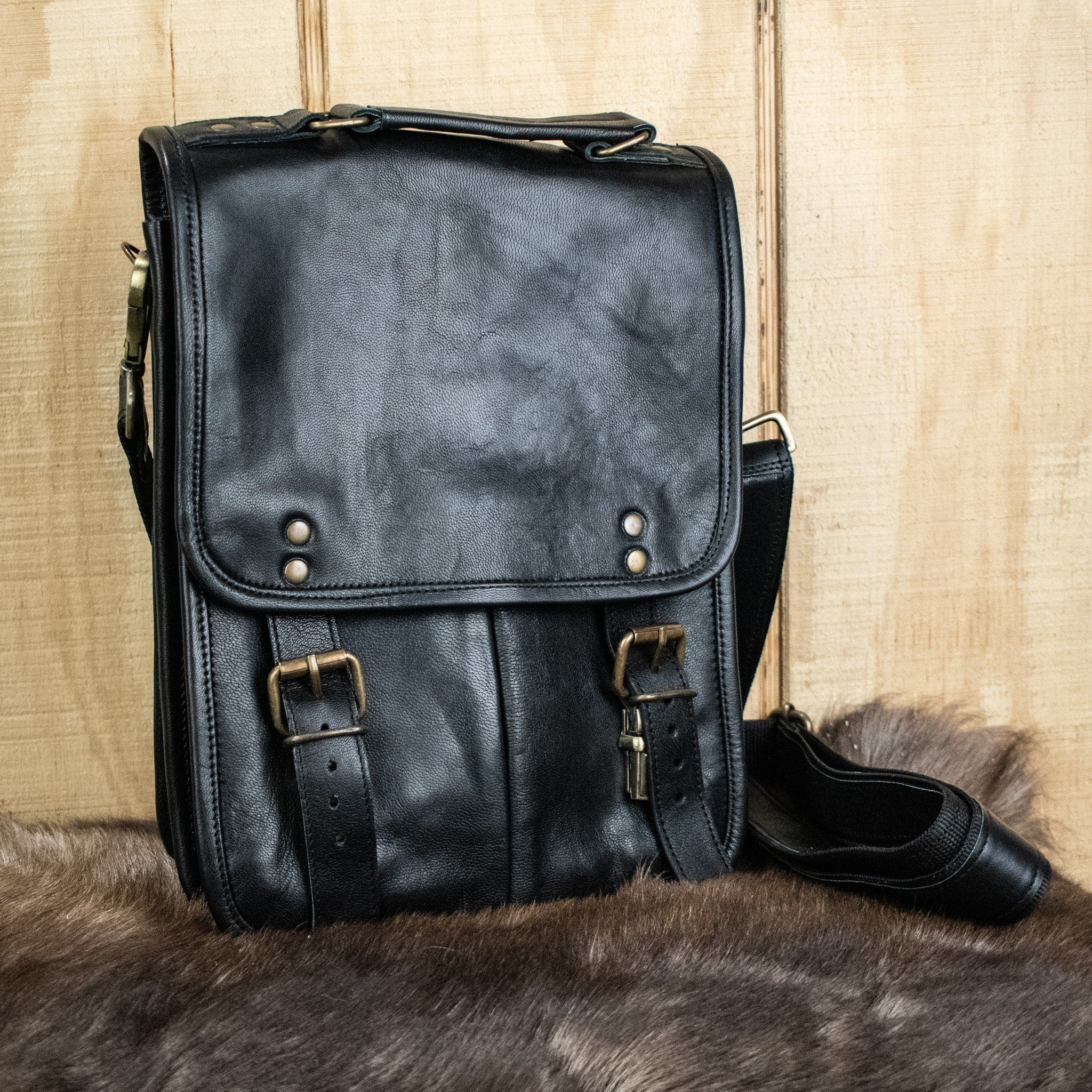 Misty Mountain Gaming leather bag "D&D Ultimate Campaign" Leather Bag (v.2)- Black