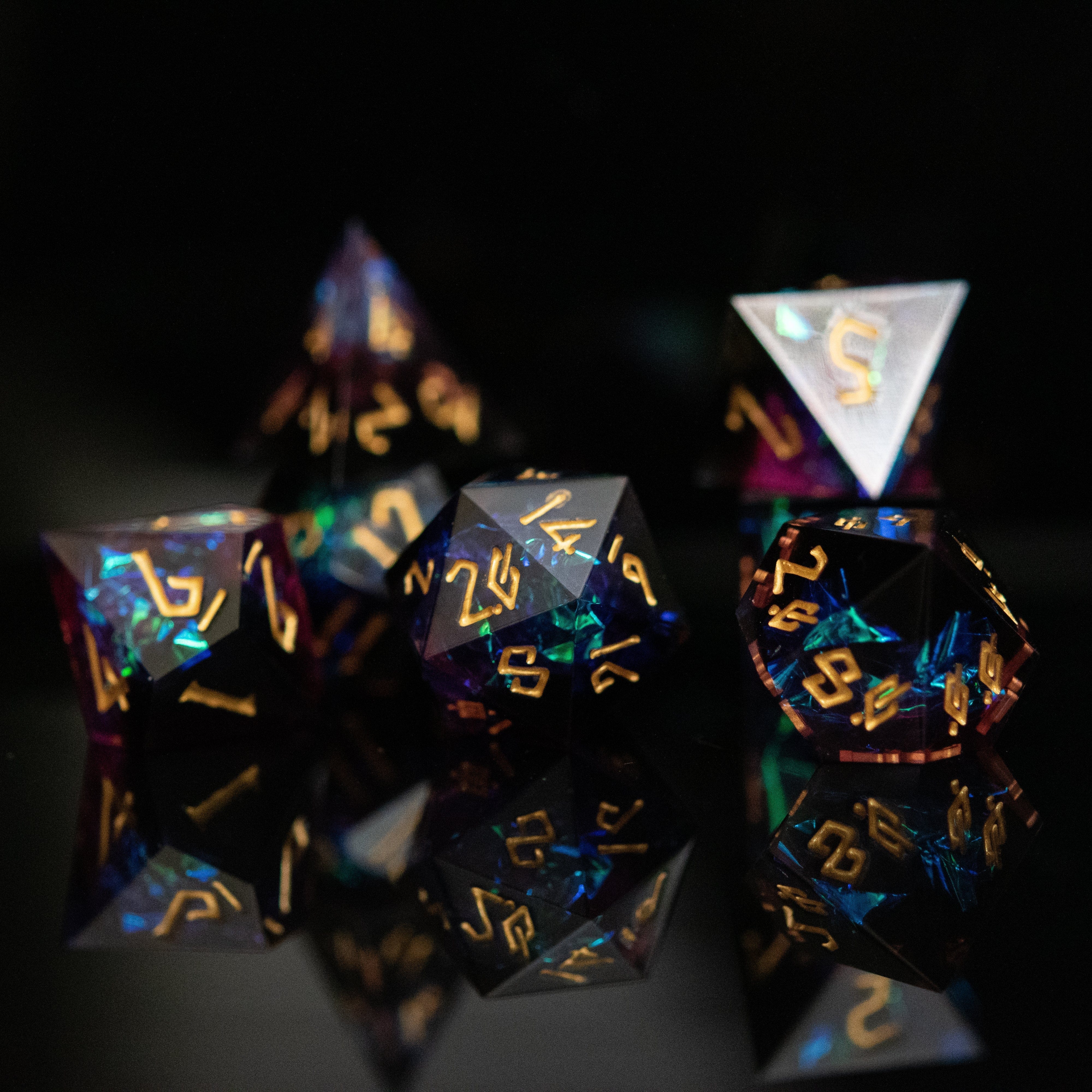 Misty Mountain Gaming Resin Disenchanted Sharp-Edged Resin Dice Set