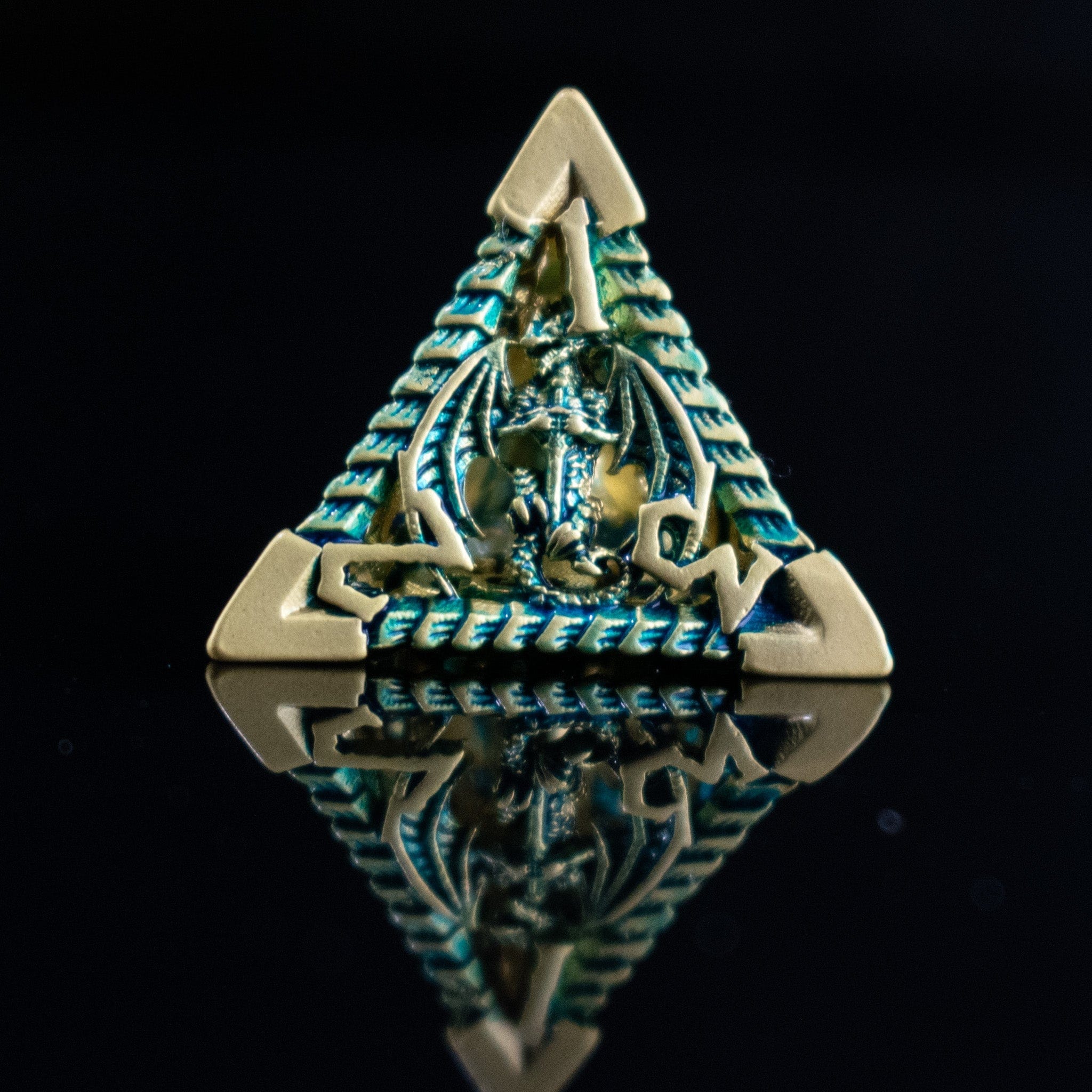 Misty Mountain Gaming hollow Dragonguard Hollow Metal Dice Set - Azure and Gold