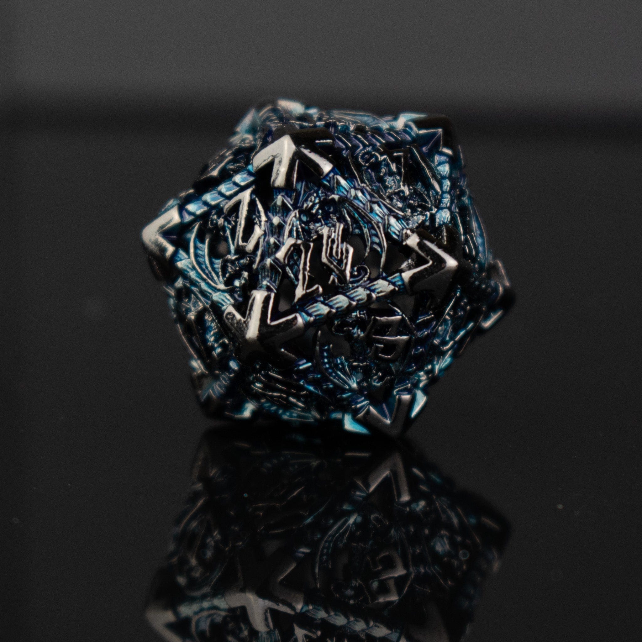 Misty Mountain Gaming hollow Dragonguard Hollow Metal Dice Set - Cobalt and Shadow
