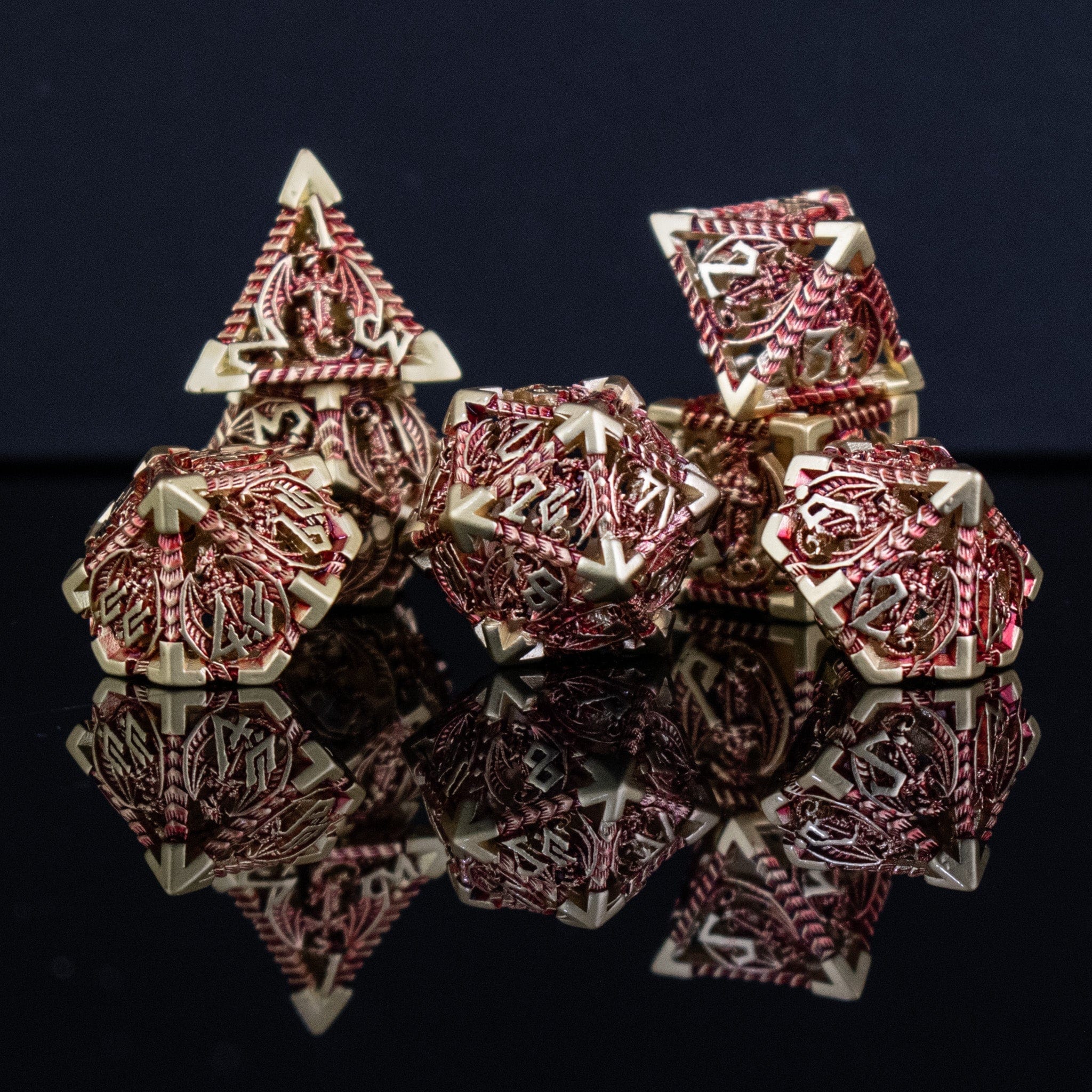 Misty Mountain Gaming hollow Dragonguard Hollow Metal Dice Set - Crimson and Gold
