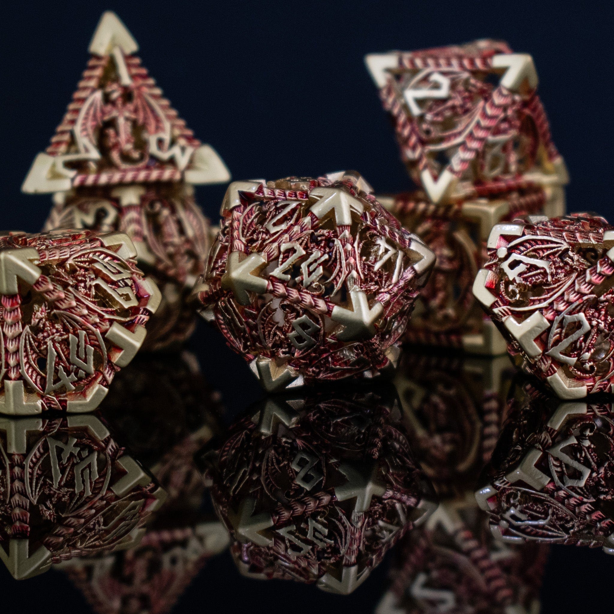 Misty Mountain Gaming hollow Dragonguard Hollow Metal Dice Set - Crimson and Gold