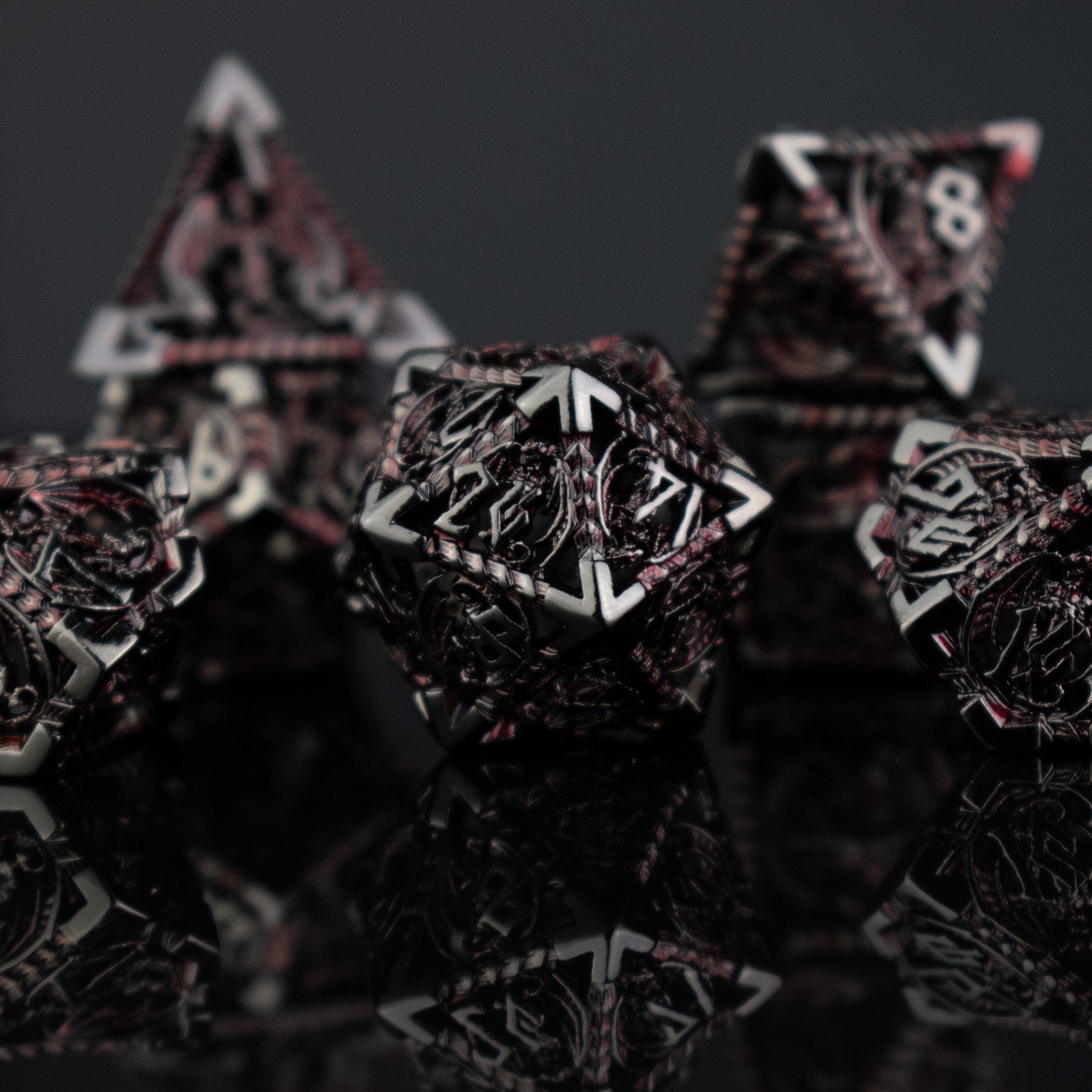 Misty Mountain Gaming hollow Dragonguard Hollow Metal Dice Set - Crimson and Shadow