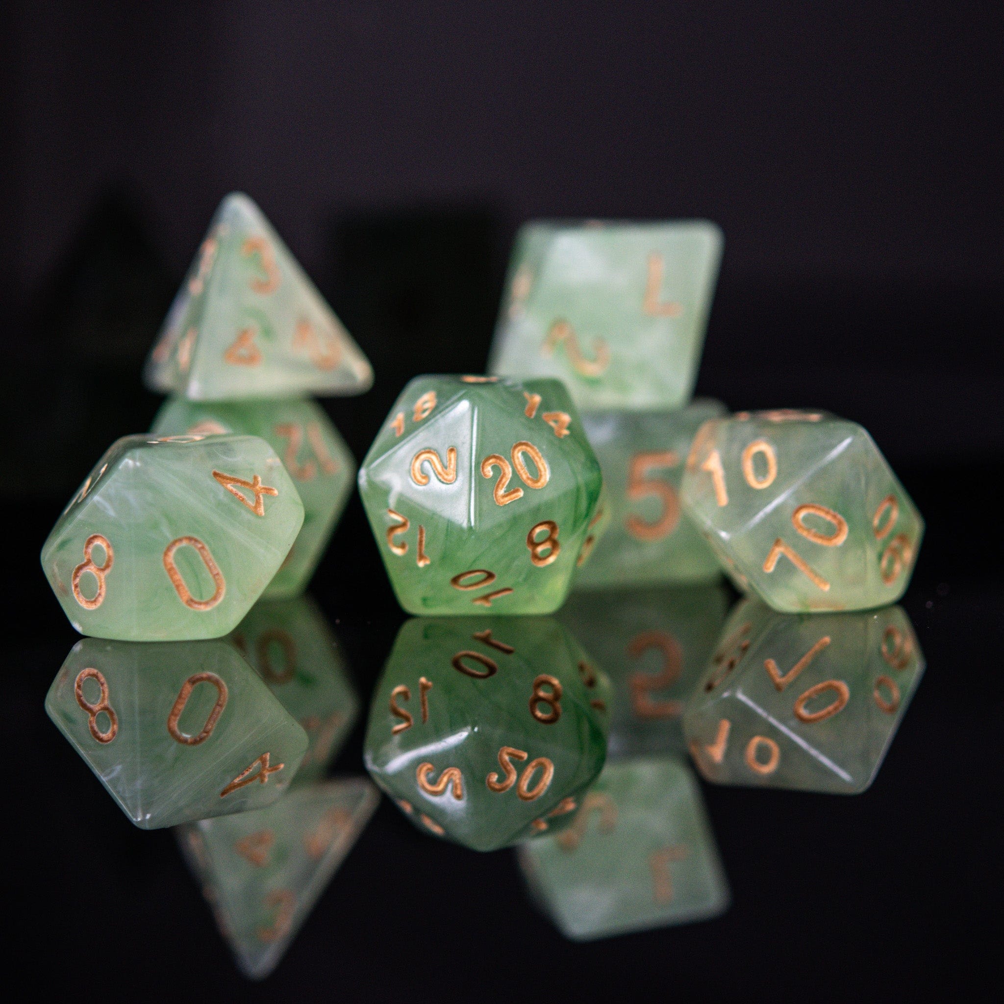 Misty Mountain Gaming Acrylic Dice Elixir of Water Breathing Acrylic Dice Set