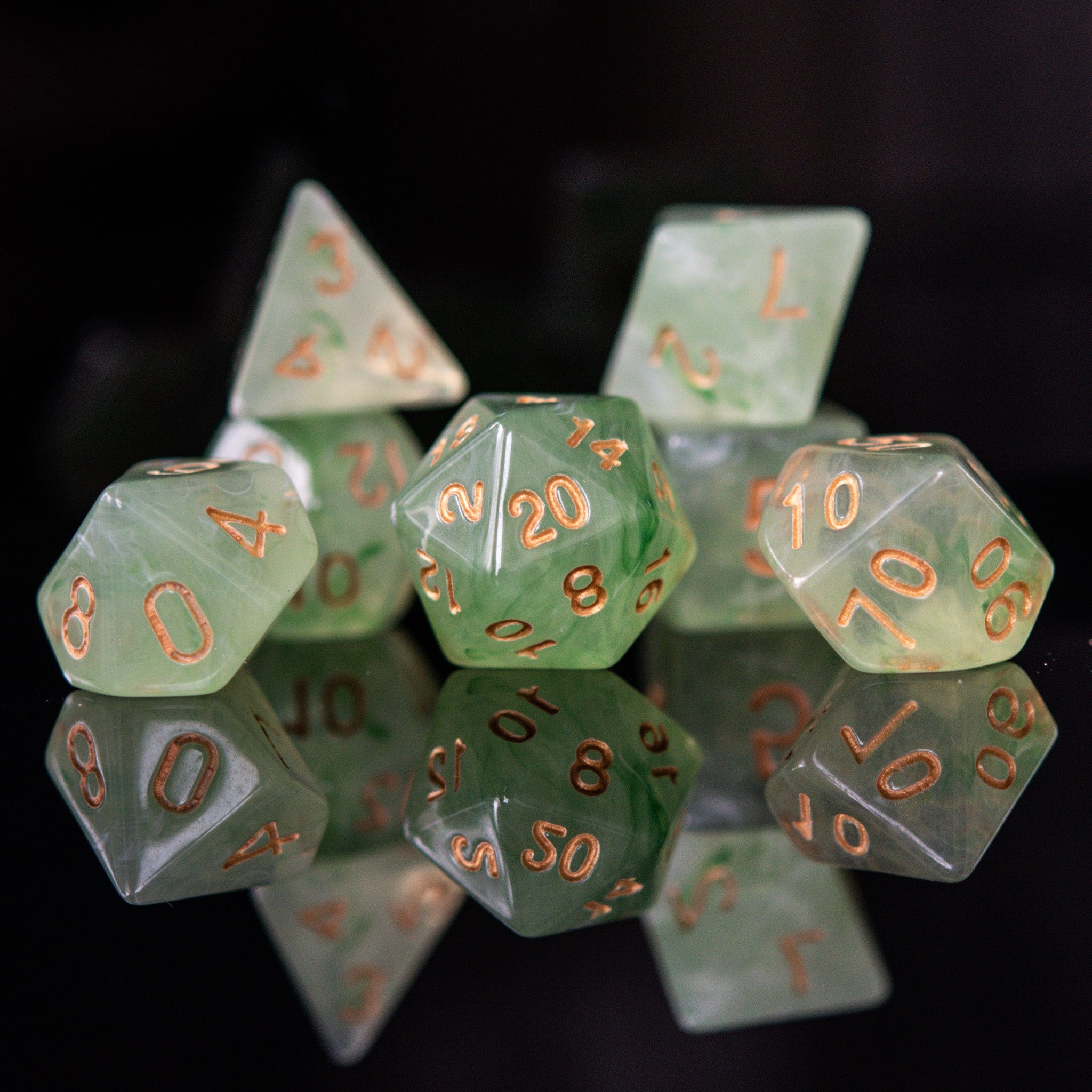 Misty Mountain Gaming Acrylic Dice Elixir of Water Breathing Acrylic Dice Set