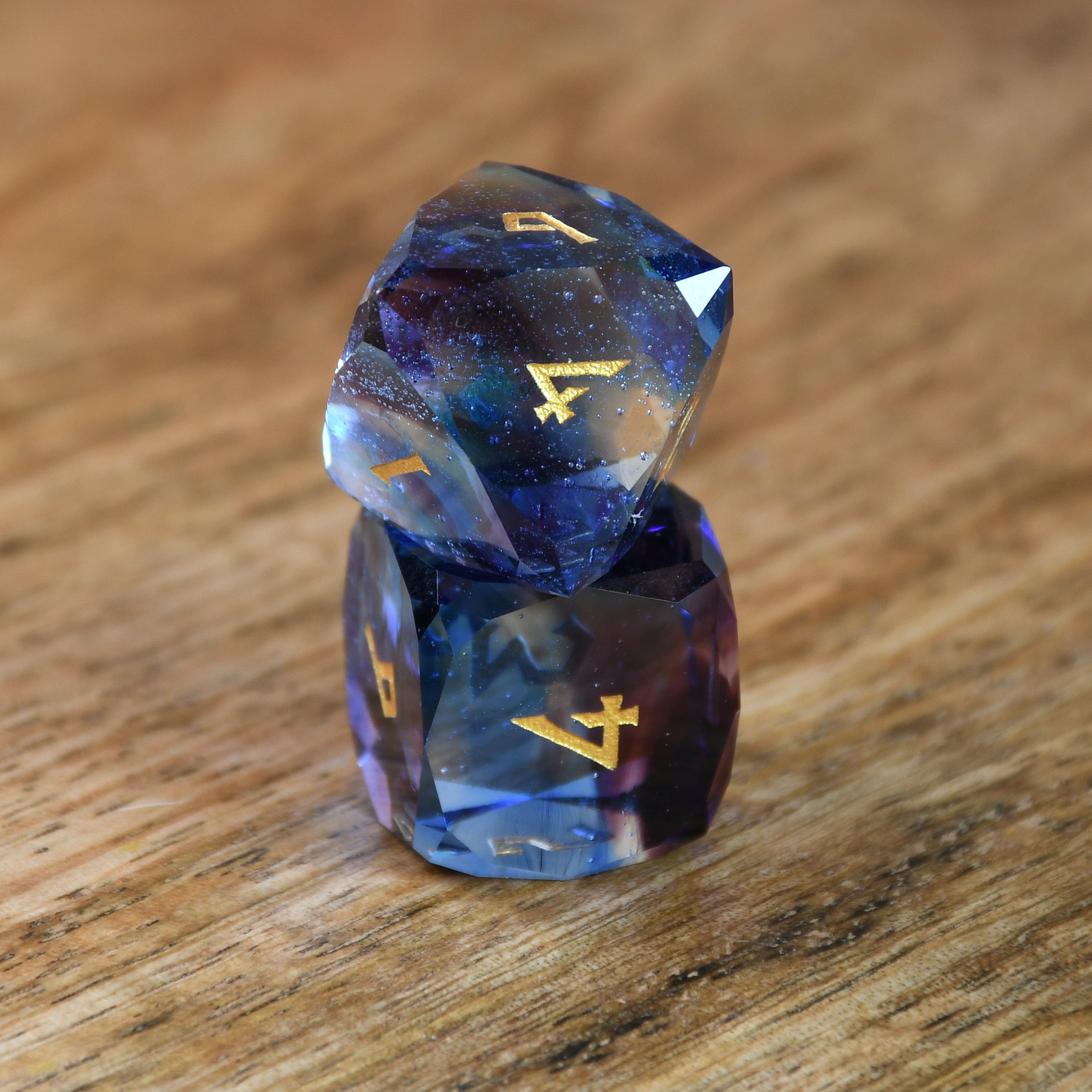 Misty Mountain Gaming Stone/Glass Enchanted Waters Multifaceted Glass Dice Set