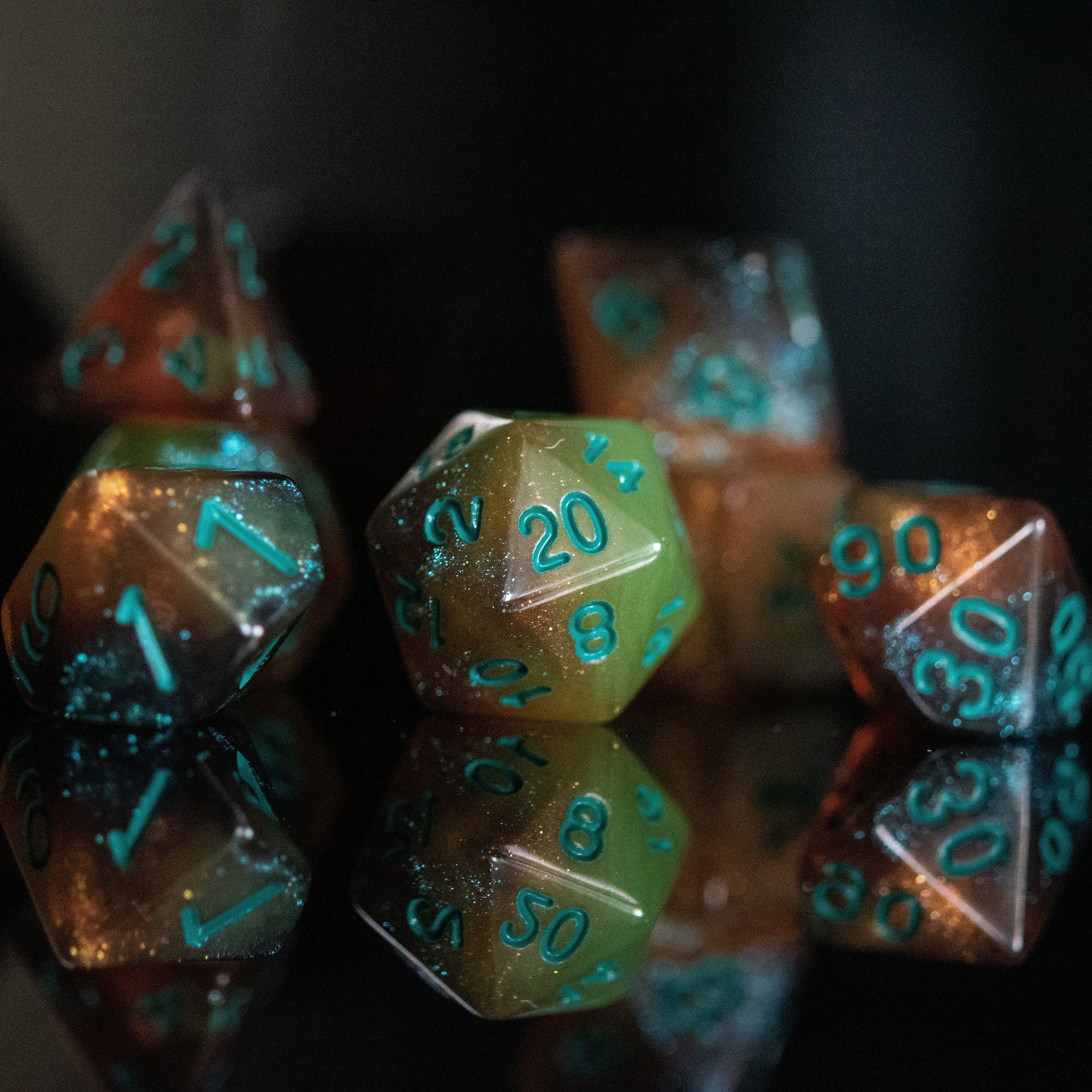 Misty Mountain Gaming Acrylic Dice Extraterrestrial Acrylic Dice Set
