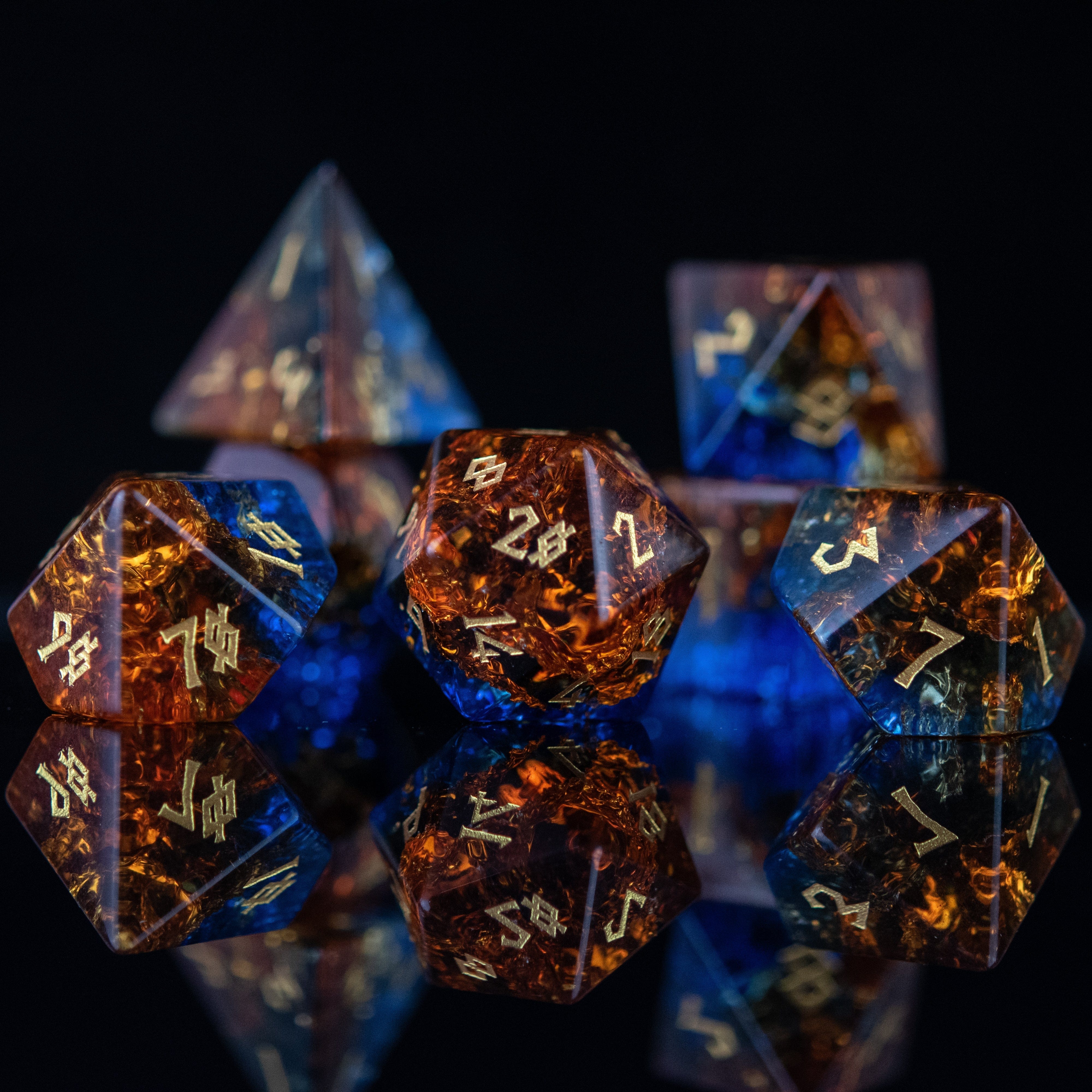 Misty Mountain Gaming Stone/Glass Ice and Fire Shattered Glass Dice Set