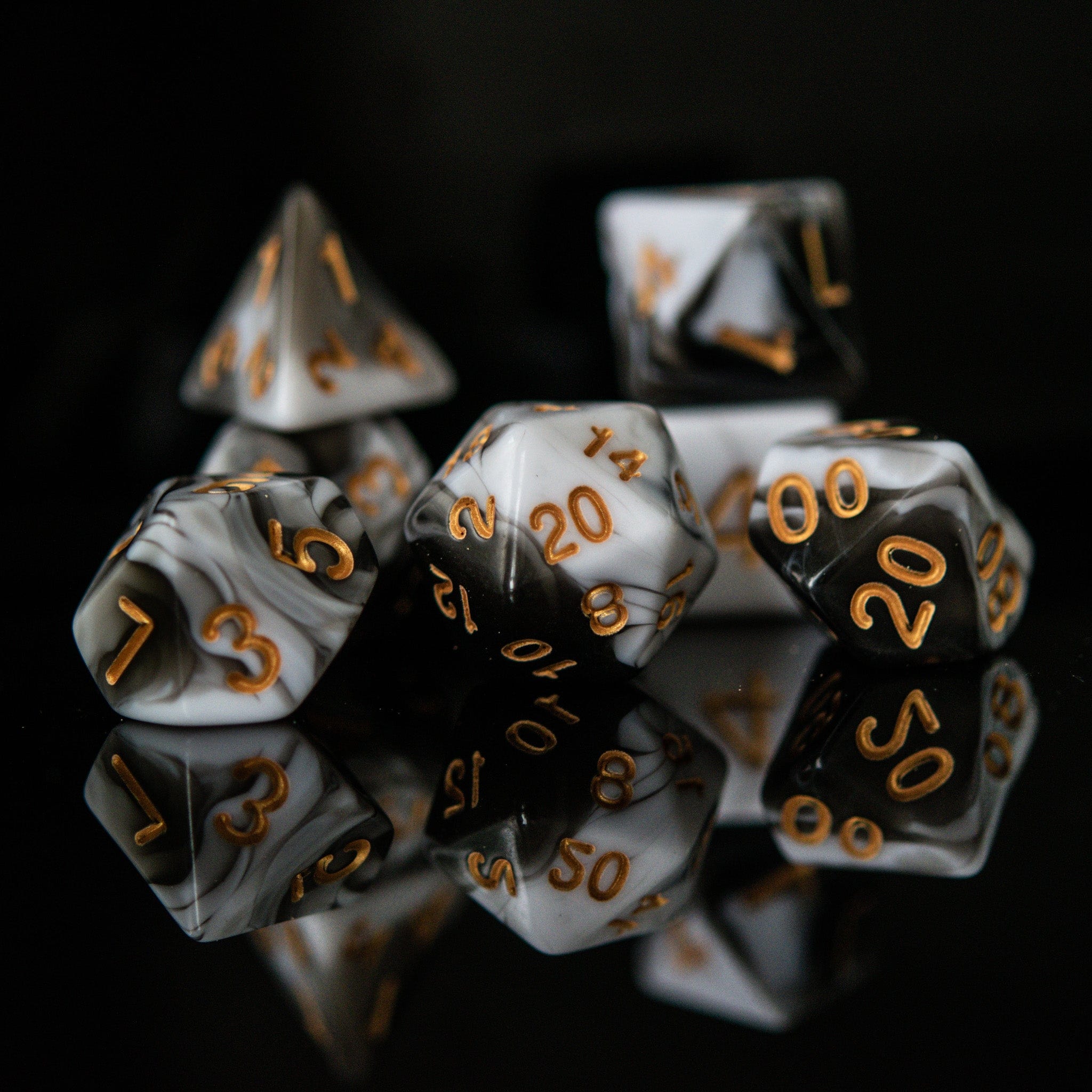 Misty Mountain Gaming Acrylic Dice Illustration Acrylic Dice Set