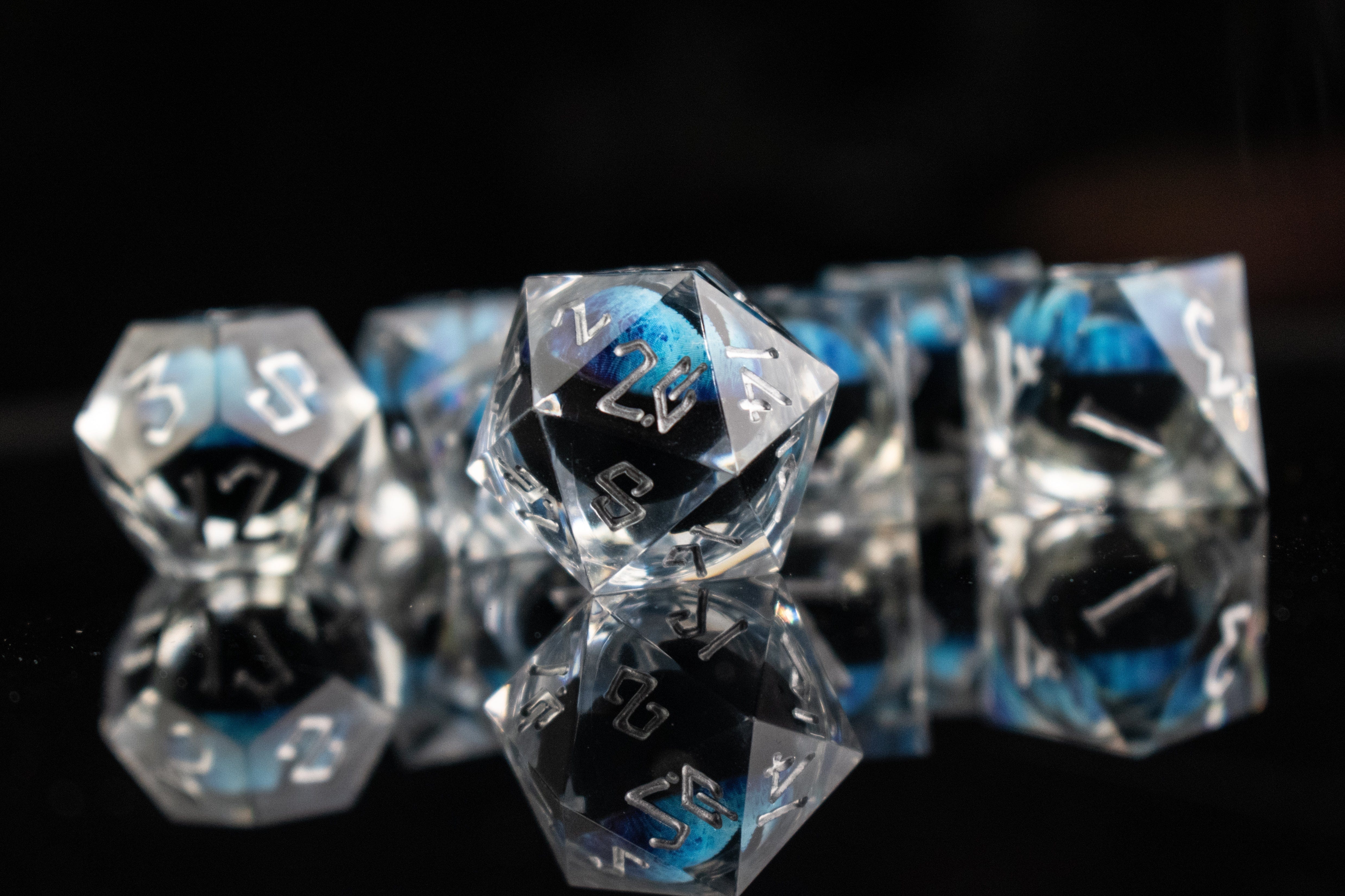 Misty Mountain Gaming Liquid Core Legacy of Blue Eyes Liquid Core Dice Set - Silver