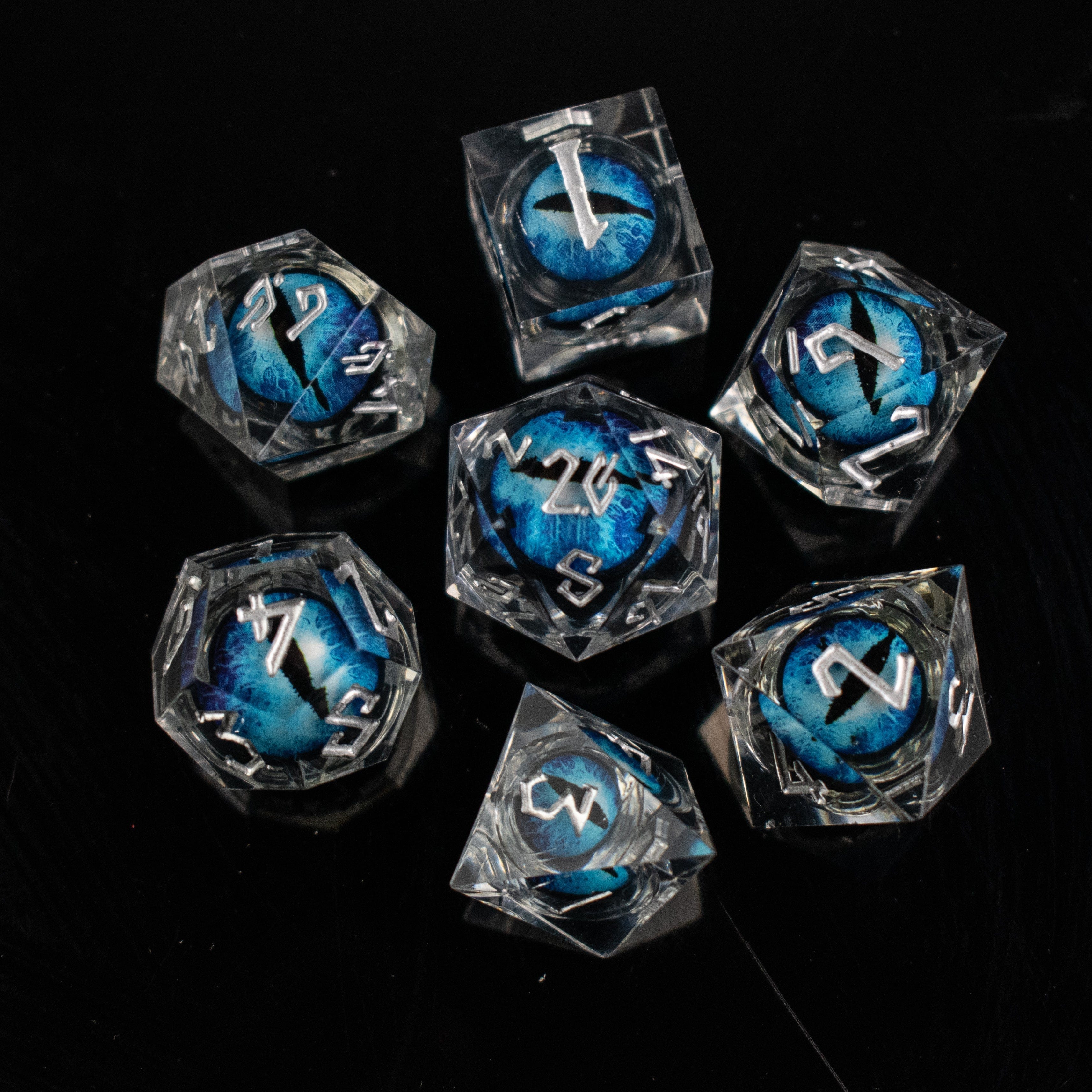 Misty Mountain Gaming Liquid Core Legacy of Blue Eyes Liquid Core Dice Set - Silver