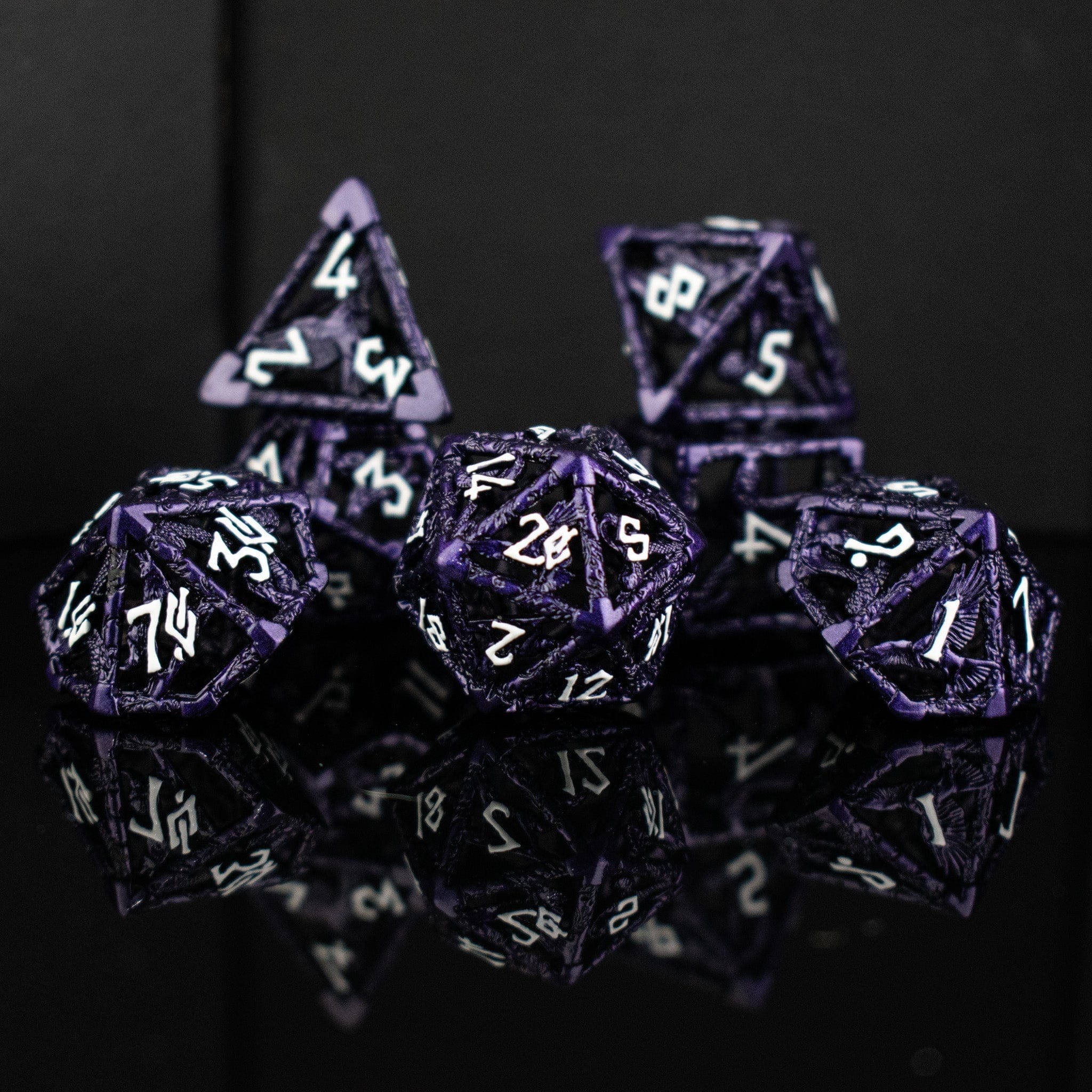 Misty Mountain Gaming hollow Legends of Valhalla - Purple Hollow Metal Dice Set
