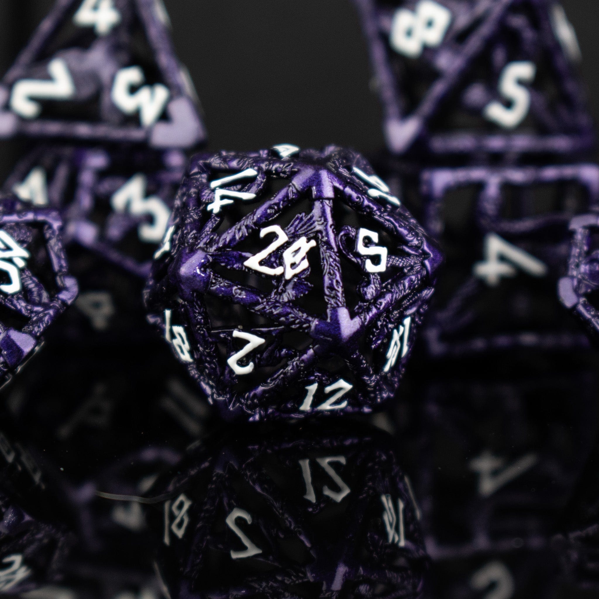 Misty Mountain Gaming hollow Legends of Valhalla - Purple Hollow Metal Dice Set