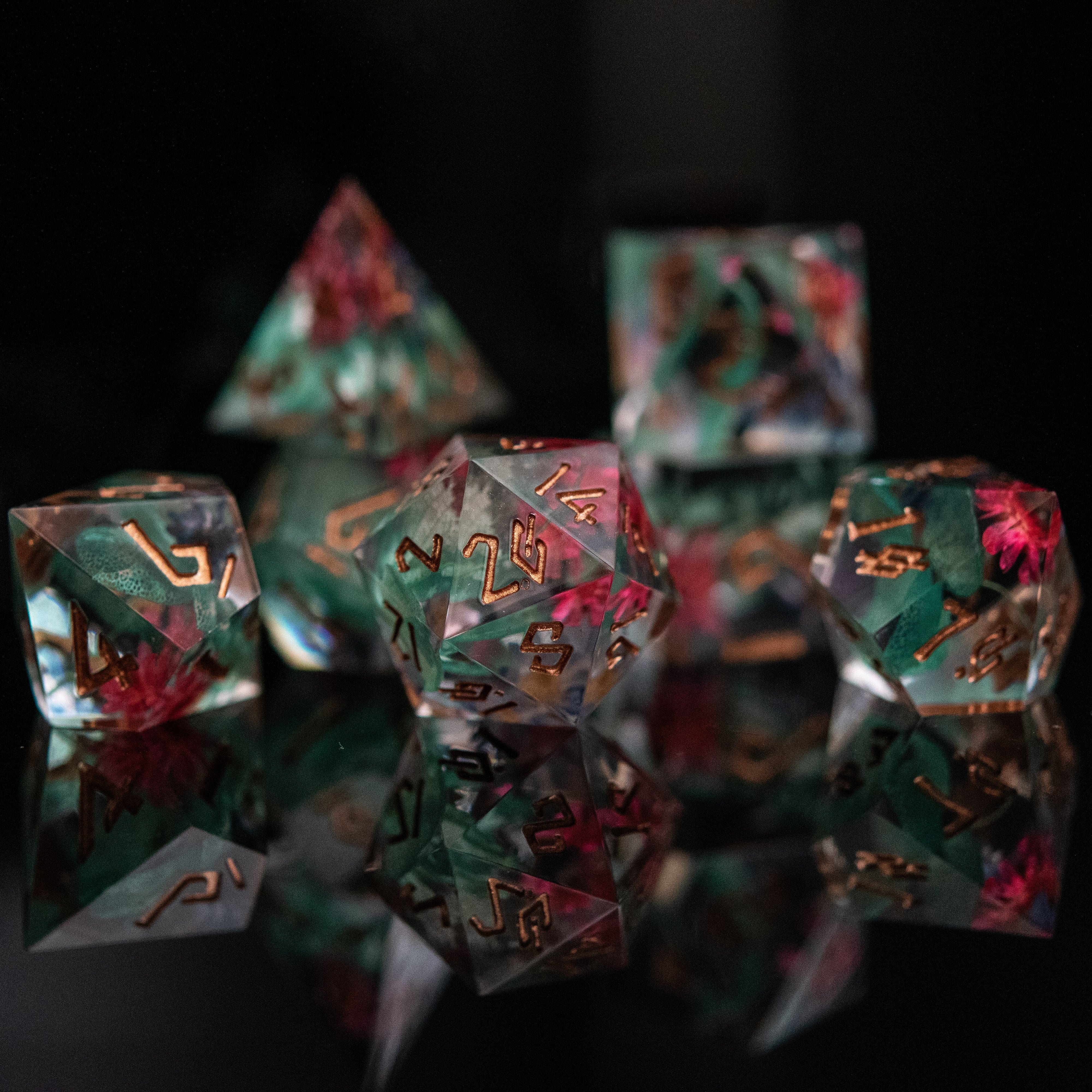 Misty Mountain Gaming Resin Lotus Blossom Sharp-Edged Resin Dice Set