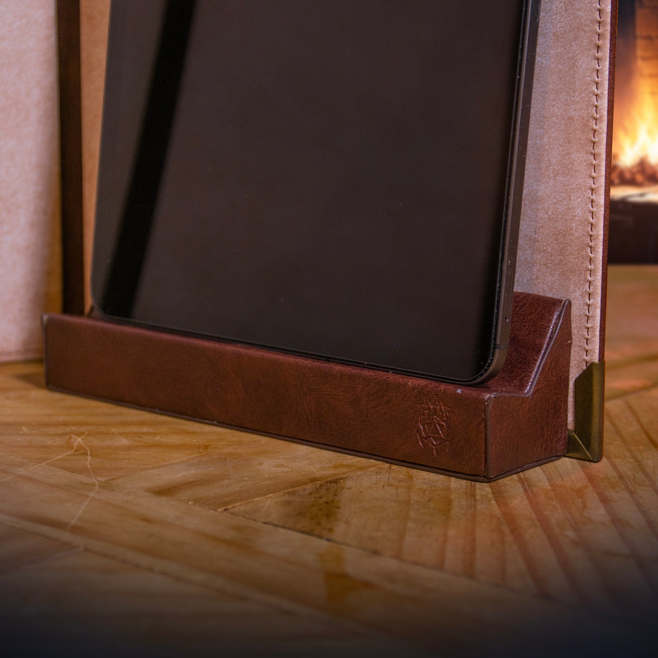 The Ultimate Game Master Magnetic Tablet Holder - Digital Display Mount for Game Master Screen & D&D Tools