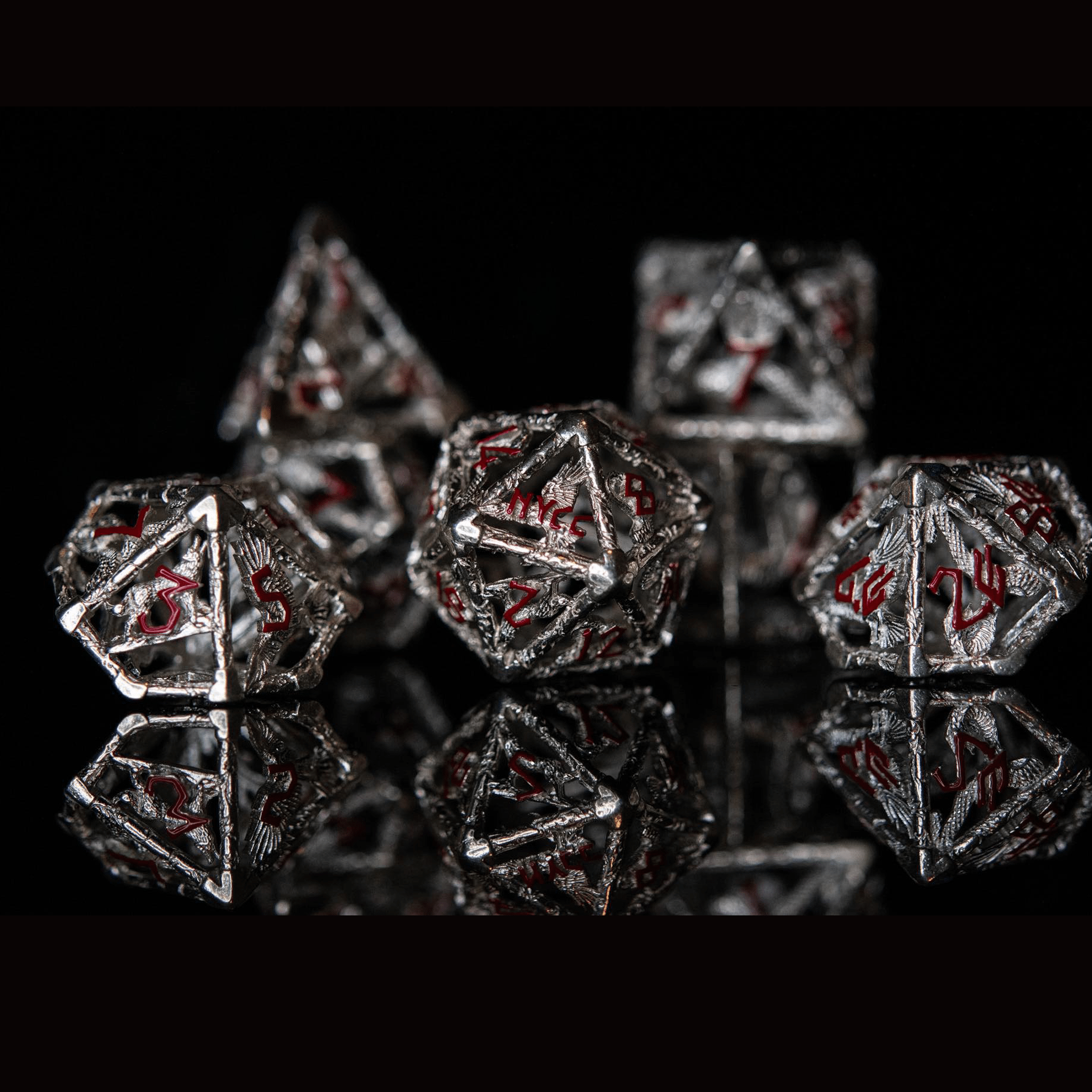 Misty Mountain Gaming hollow NYCC Exclusive Sterling Silver Dice Set - Red