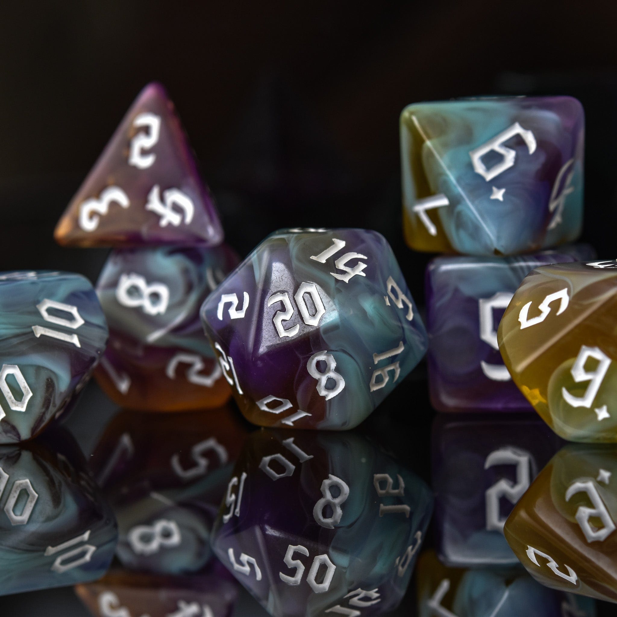 Misty Mountain Gaming Acrylic Dice Paladin Class Acrylic Dice Set