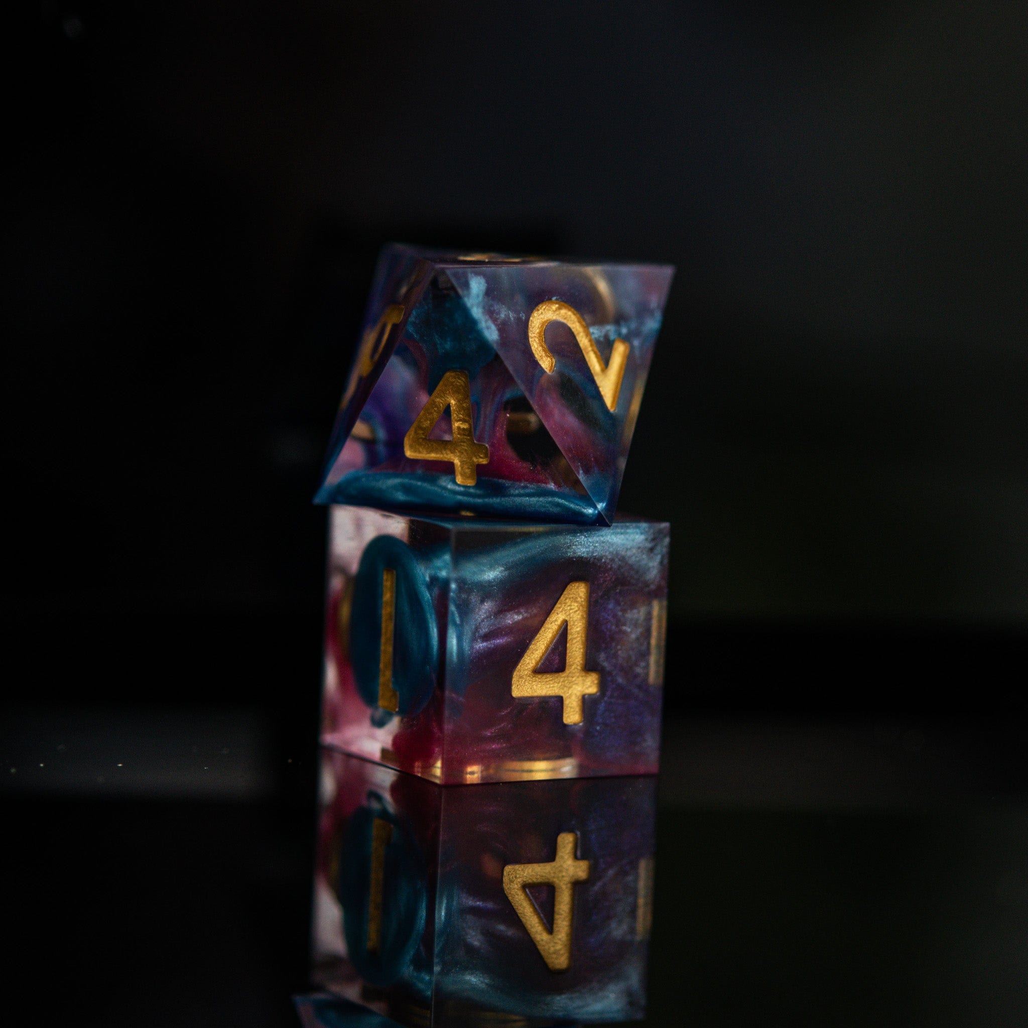 Misty Mountain Gaming Resin Plasma Gold Sharp-Edged Resin Dice Set