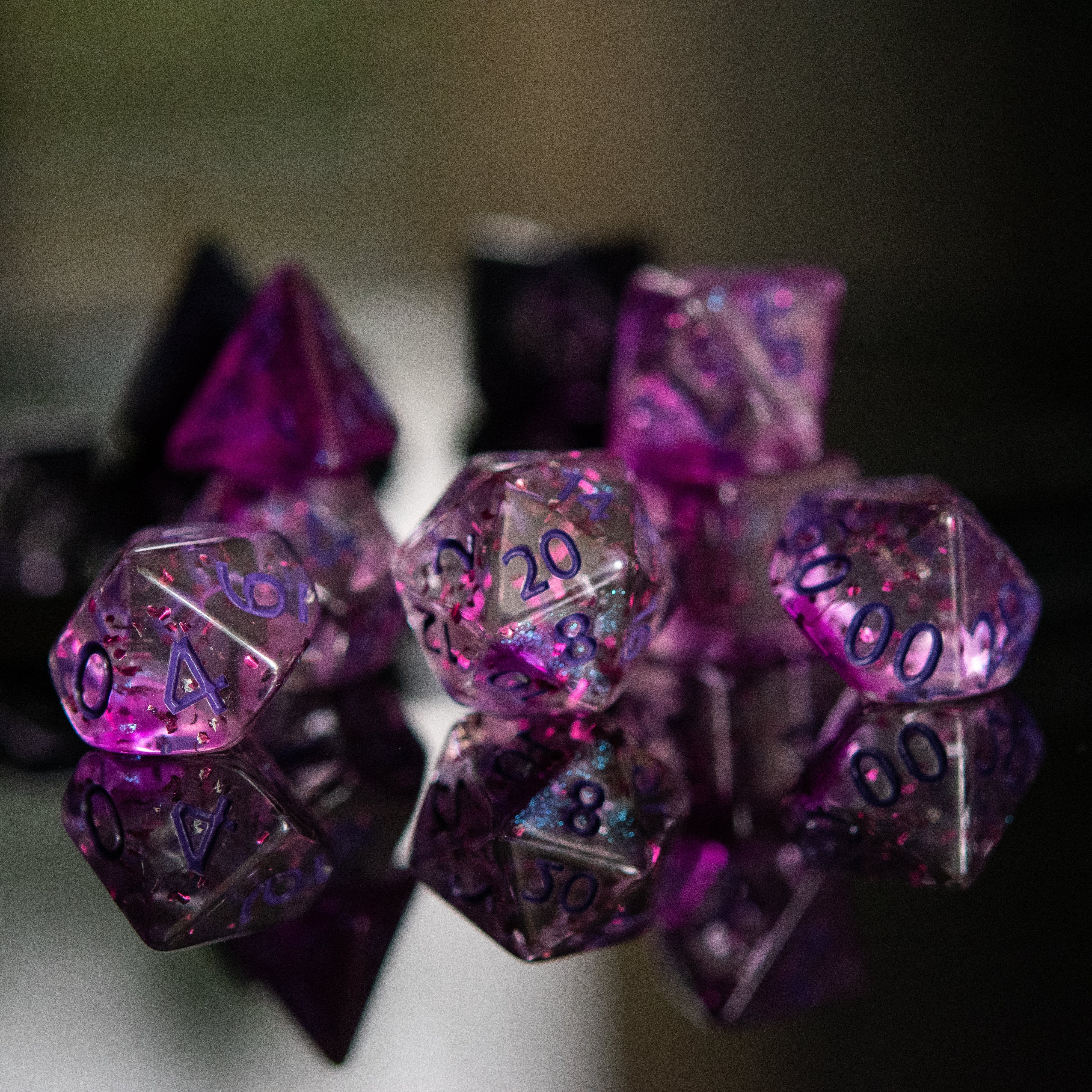 Misty Mountain Gaming Acrylic Dice Rave Acrylic Dice Set