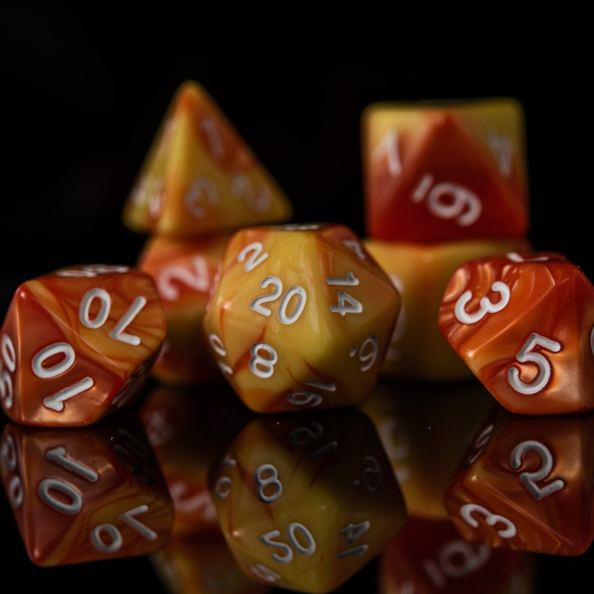 Misty Mountain Gaming Acrylic Dice Screwdriver Cocktail Acrylic Dice Set