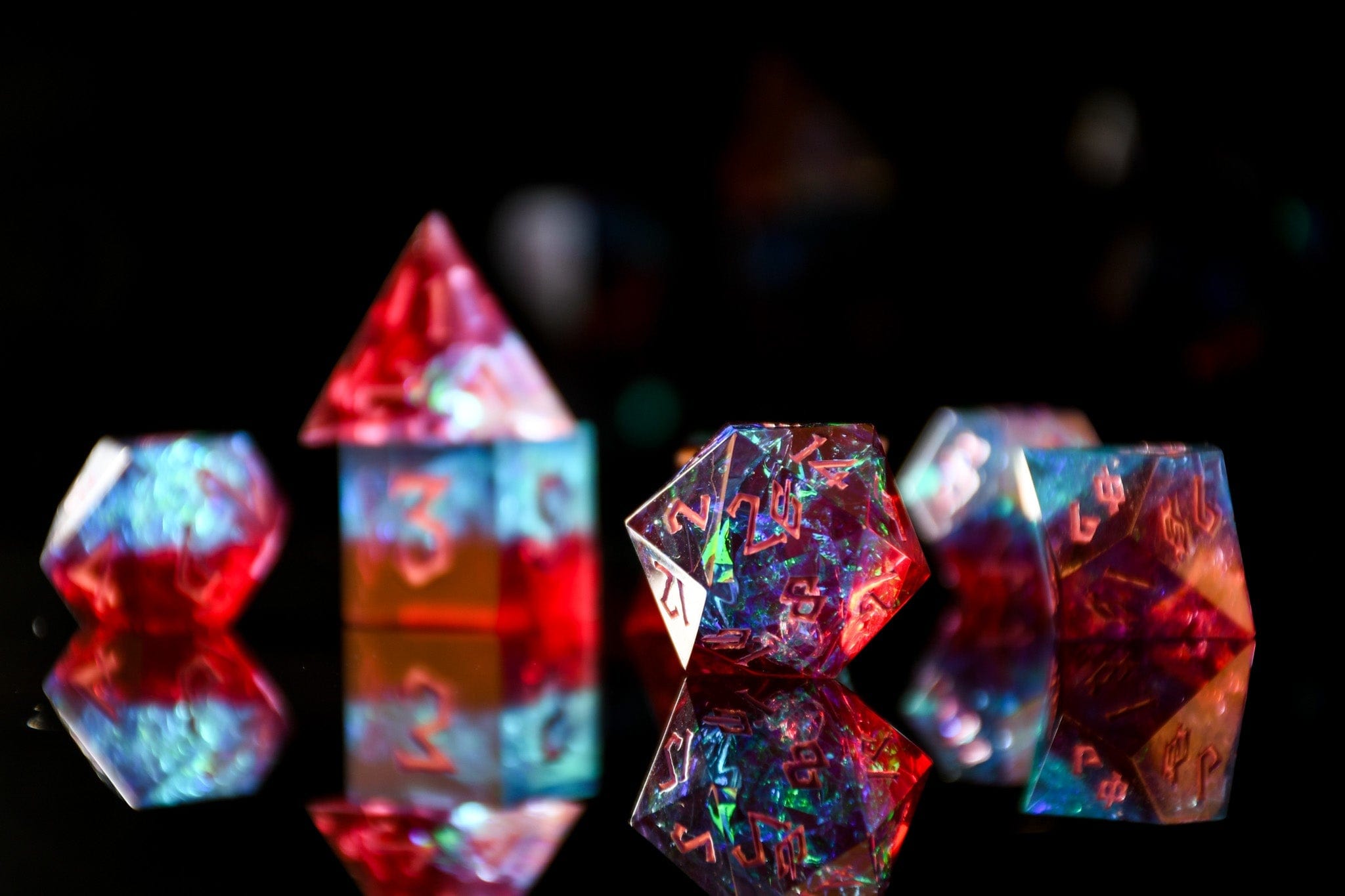 Misty Mountain Gaming Resin Sorcerous Burst Sharp-Edged Resin Dice Set