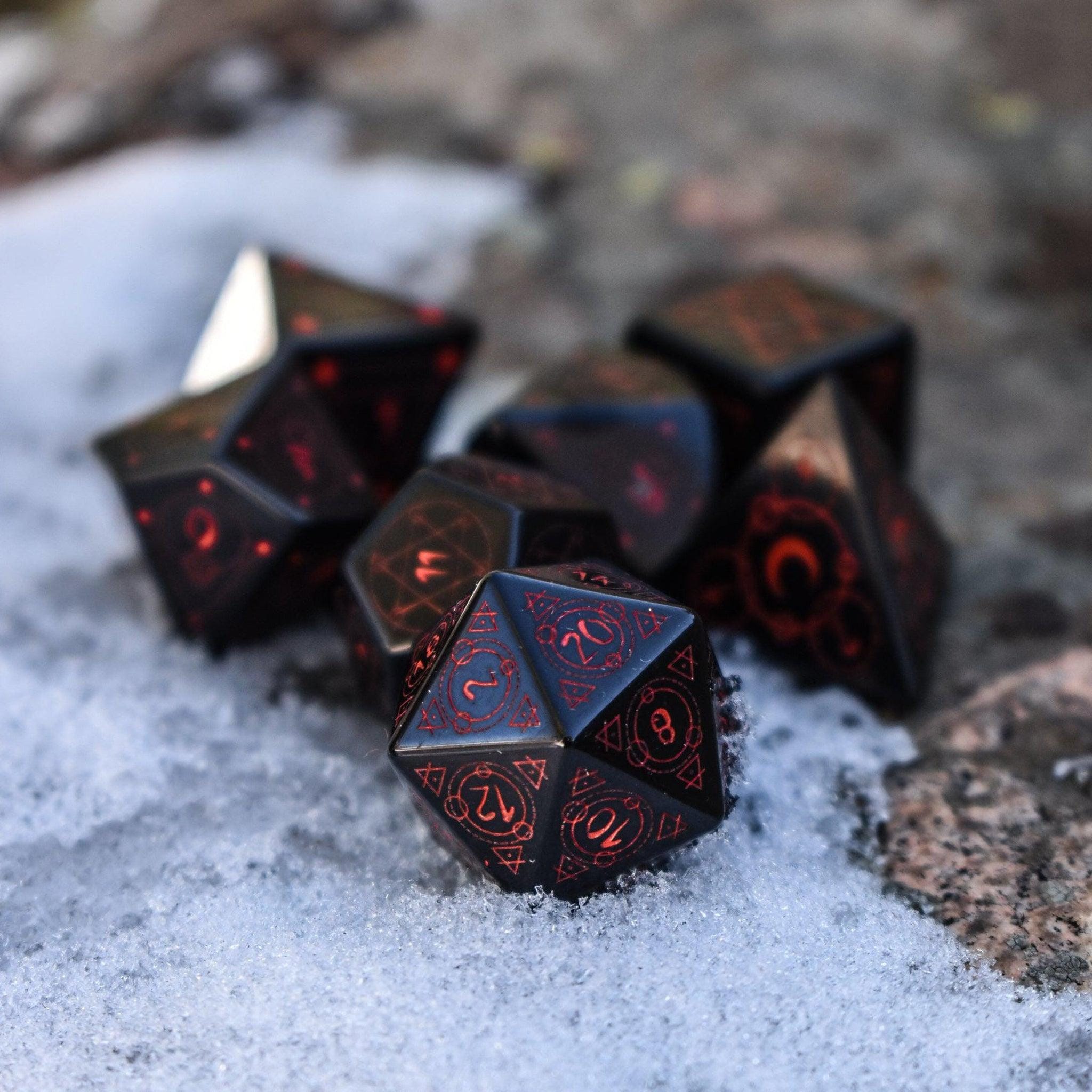 Misty Mountain Gaming Stone/Glass Spellcaster Obsidian Stone Dice