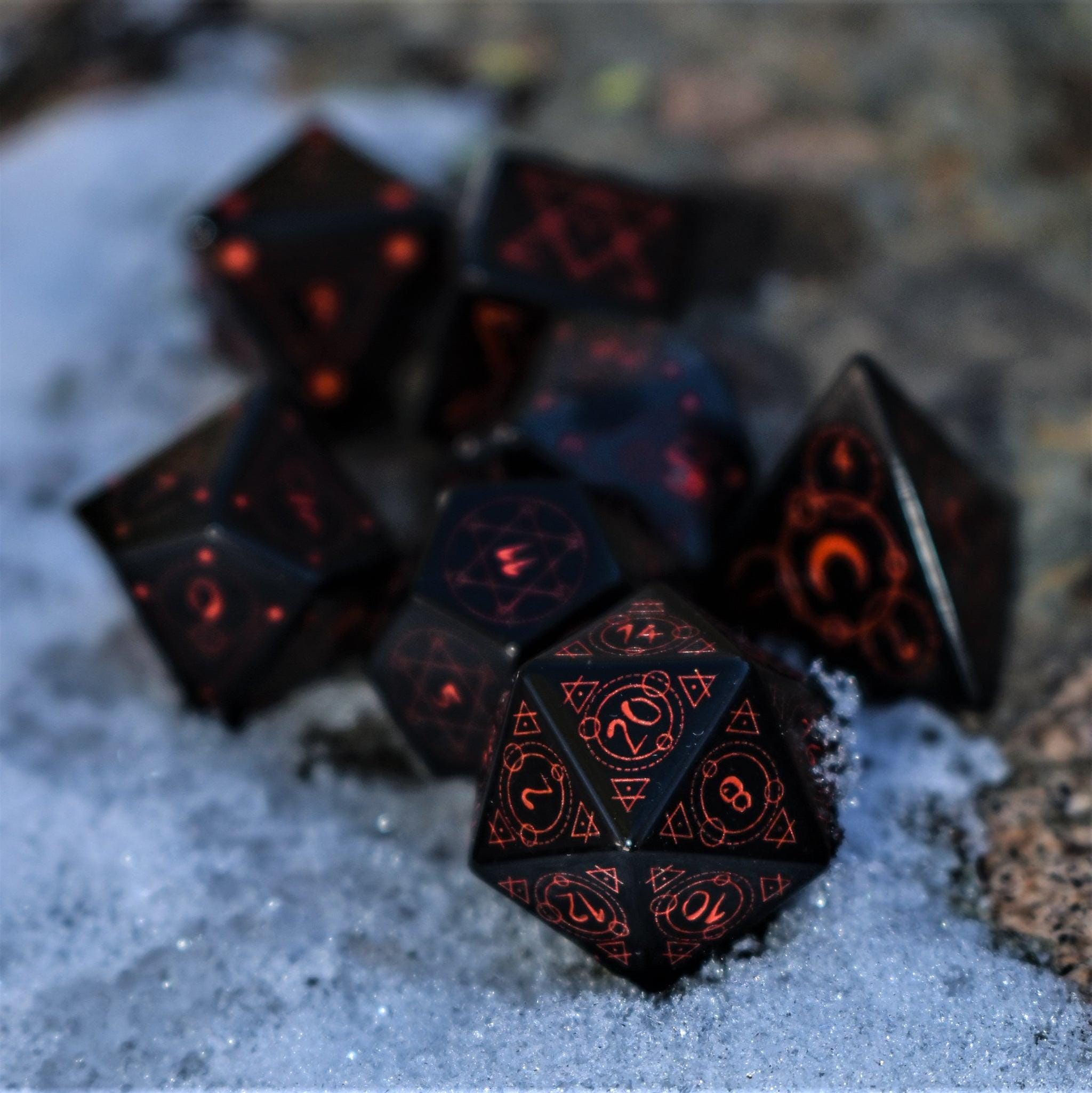 Misty Mountain Gaming Stone/Glass Spellcaster Obsidian Stone Dice