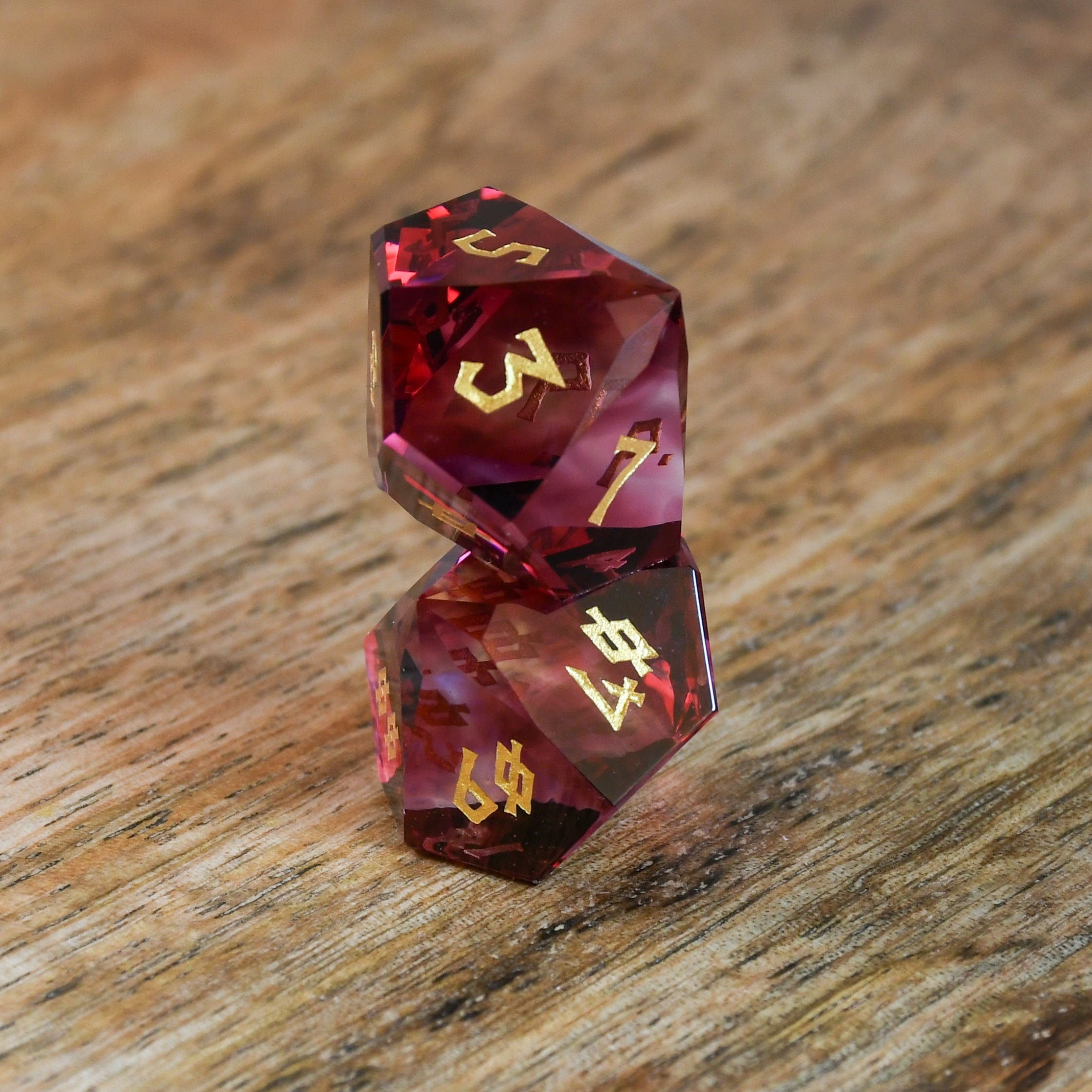 Misty Mountain Gaming Stone/Glass Strawberry Multifaceted Glass Dice Set