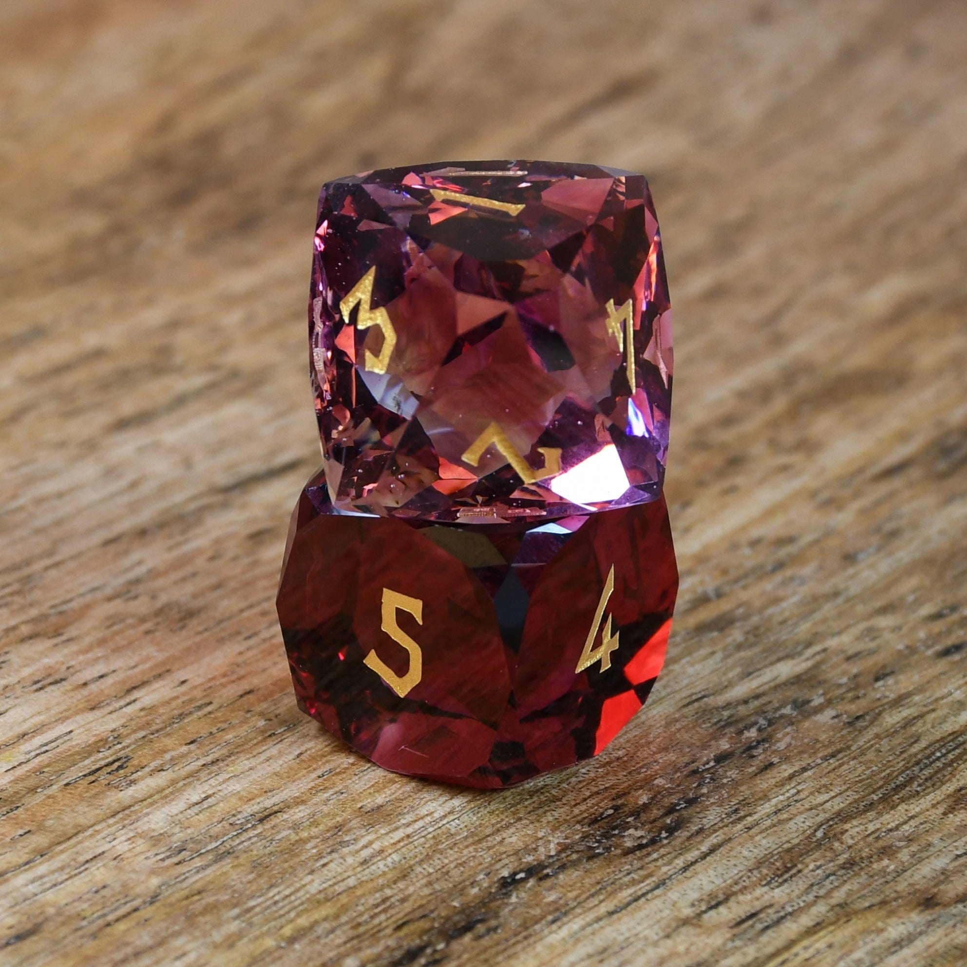 Misty Mountain Gaming Stone/Glass Strawberry Multifaceted Glass Dice Set