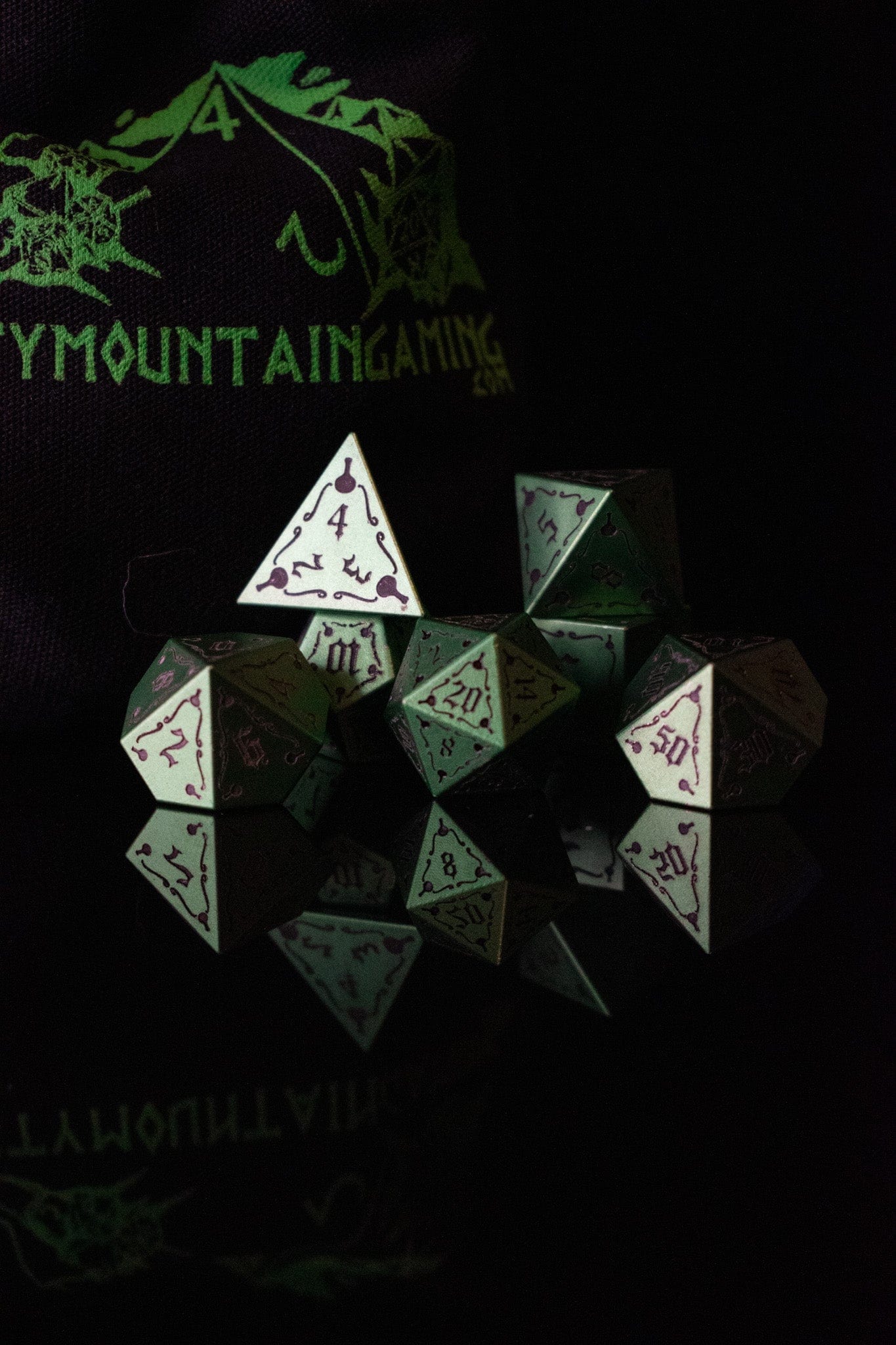 Misty Mountain Gaming Aluminum The Mad Scientist Aluminum Metal Dice Set