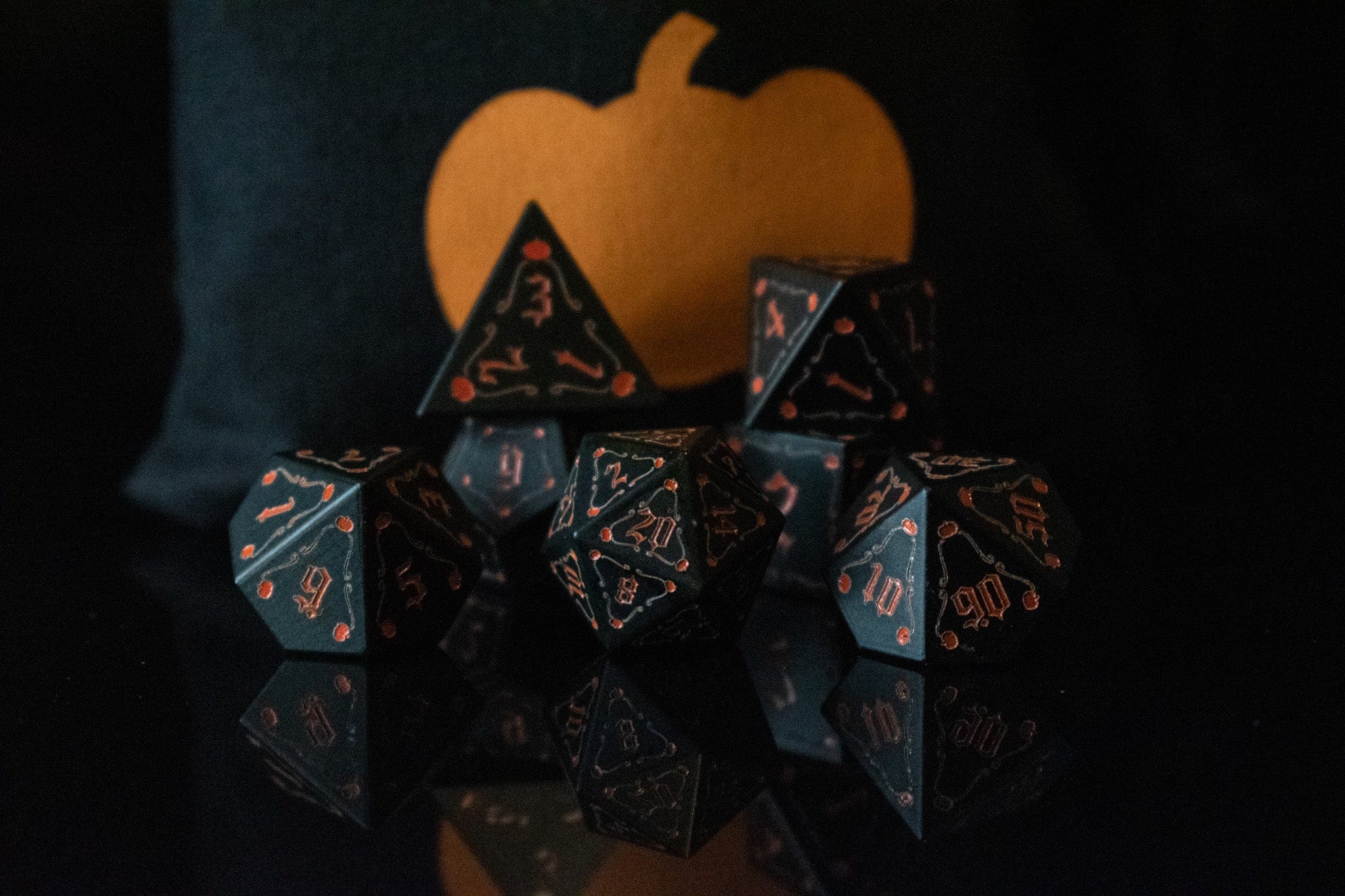 Misty Mountain Gaming Aluminum The Pumpkin Aluminum Metal Dice Set