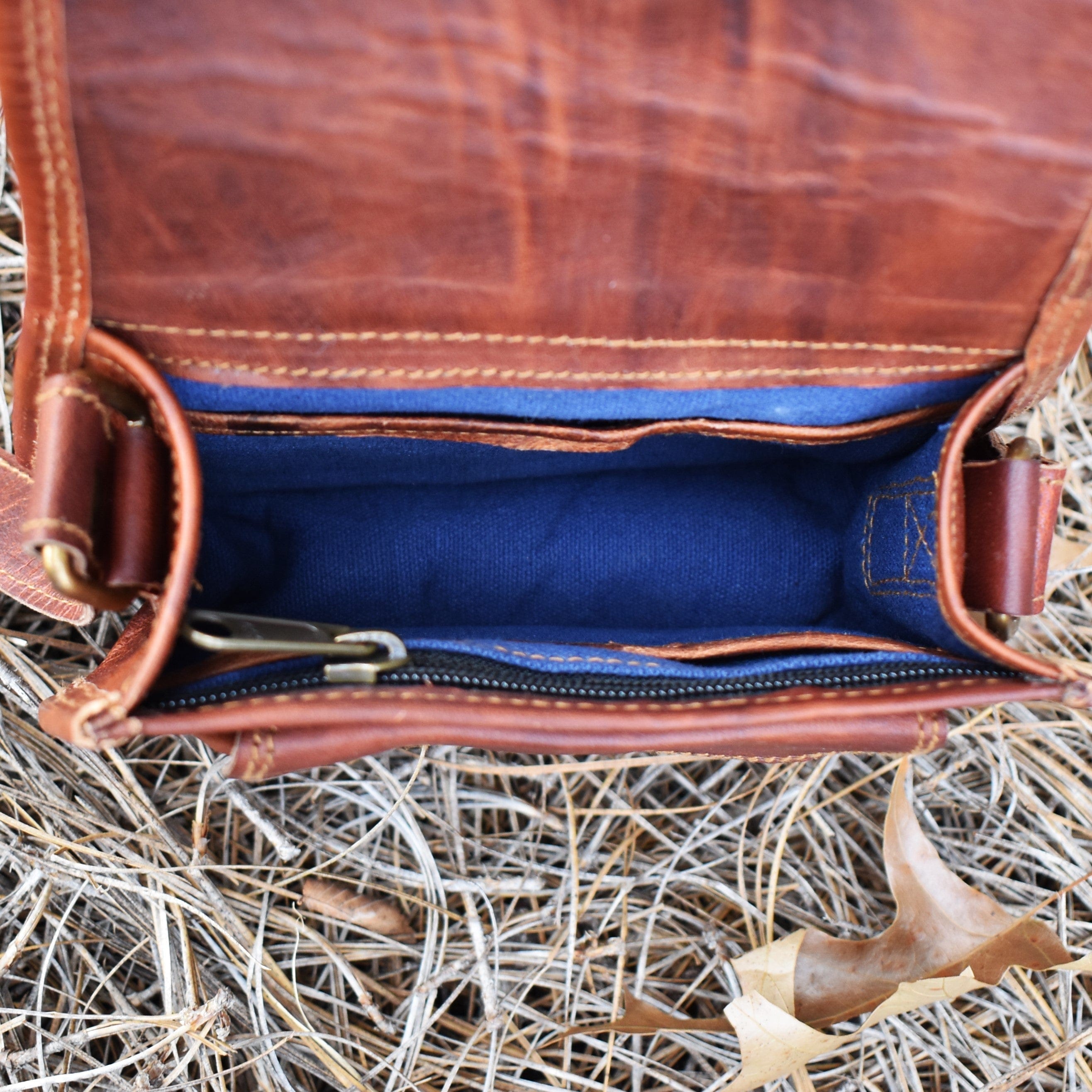 Misty Mountain Gaming leather bag The Rogue Leather Satchel - Small (Tan)