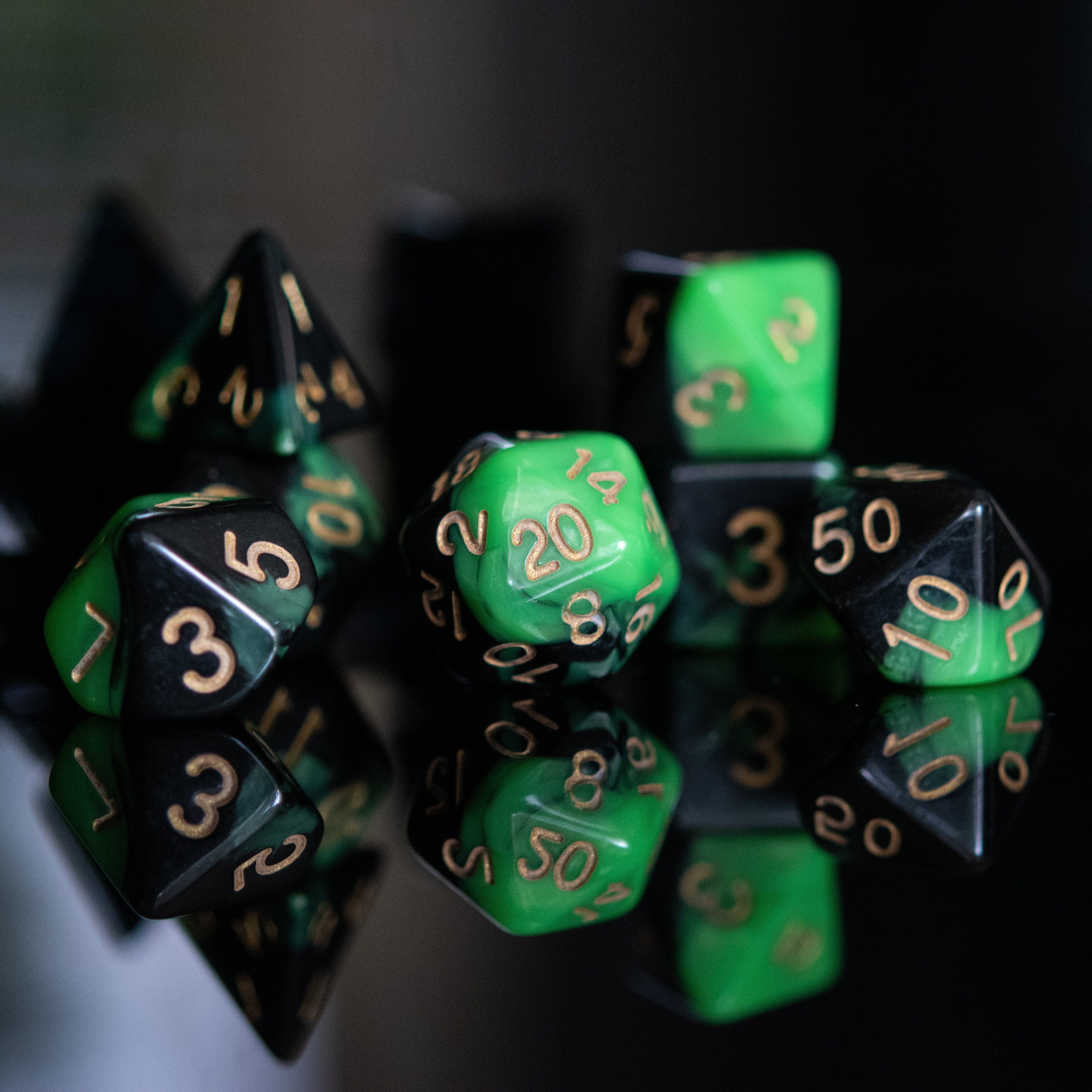 Misty Mountain Gaming Acrylic Dice Vortex Acrylic Dice Set