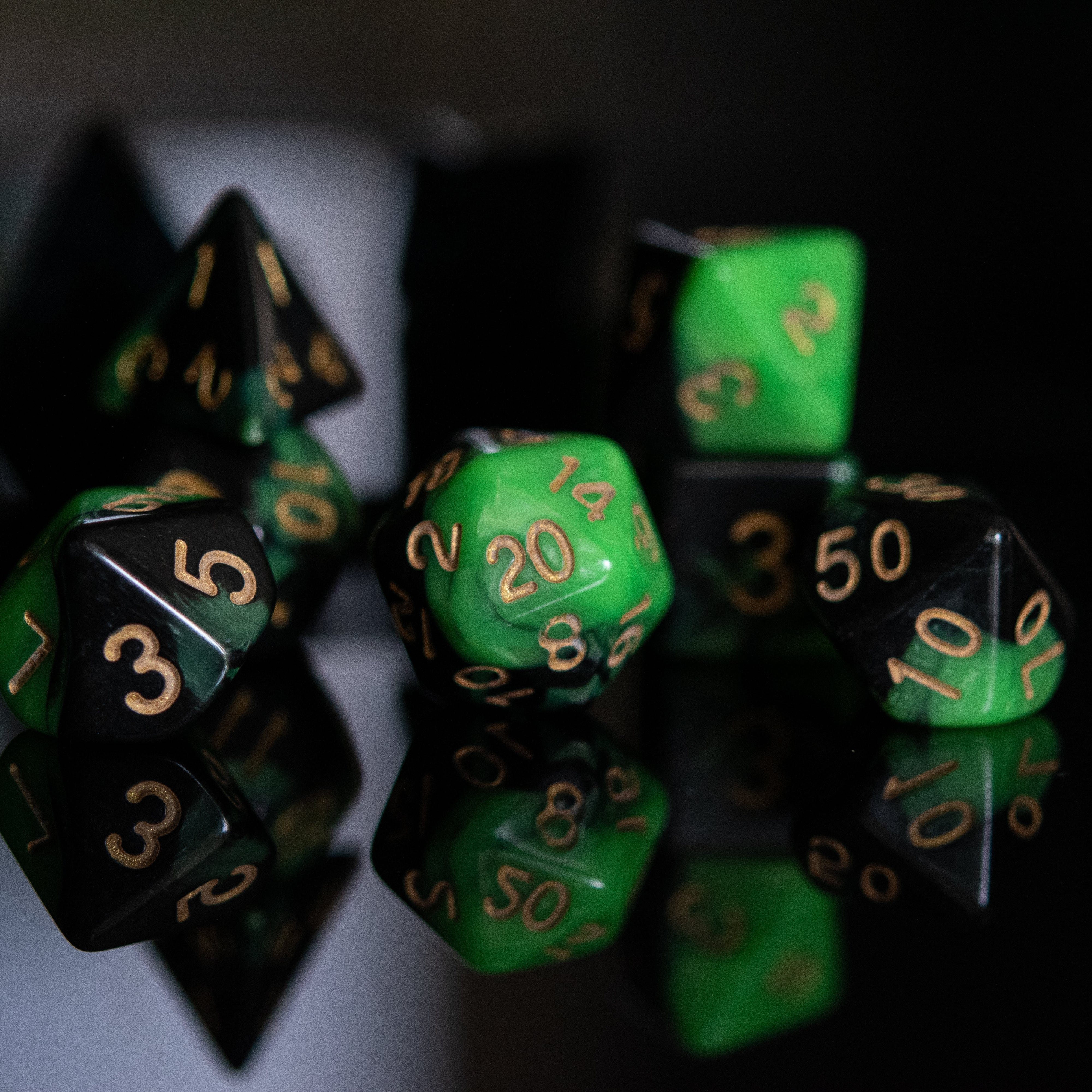 Misty Mountain Gaming Acrylic Dice Vortex Acrylic Dice Set