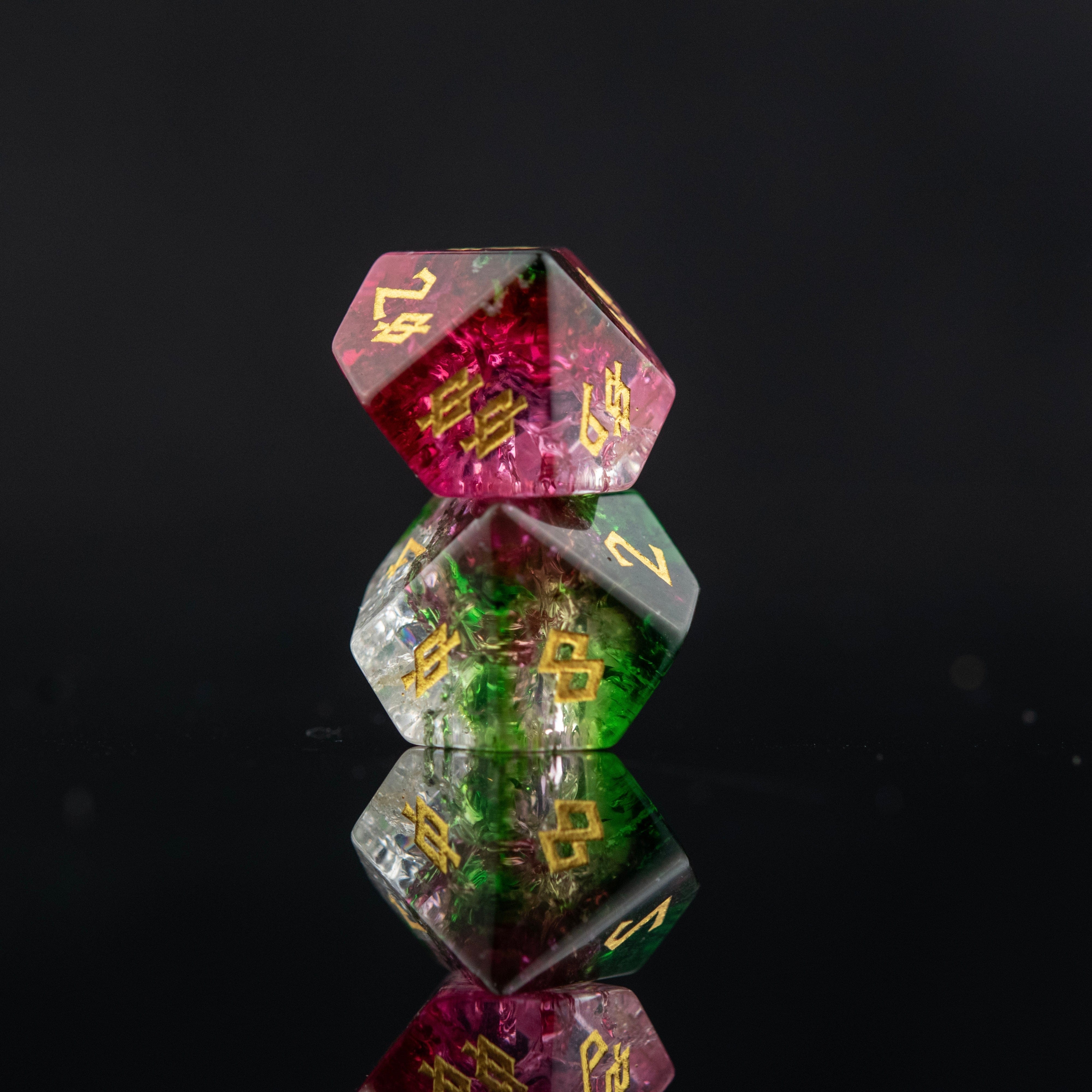 Misty Mountain Gaming Stone/Glass Watermelon Shattered Glass Dice Set