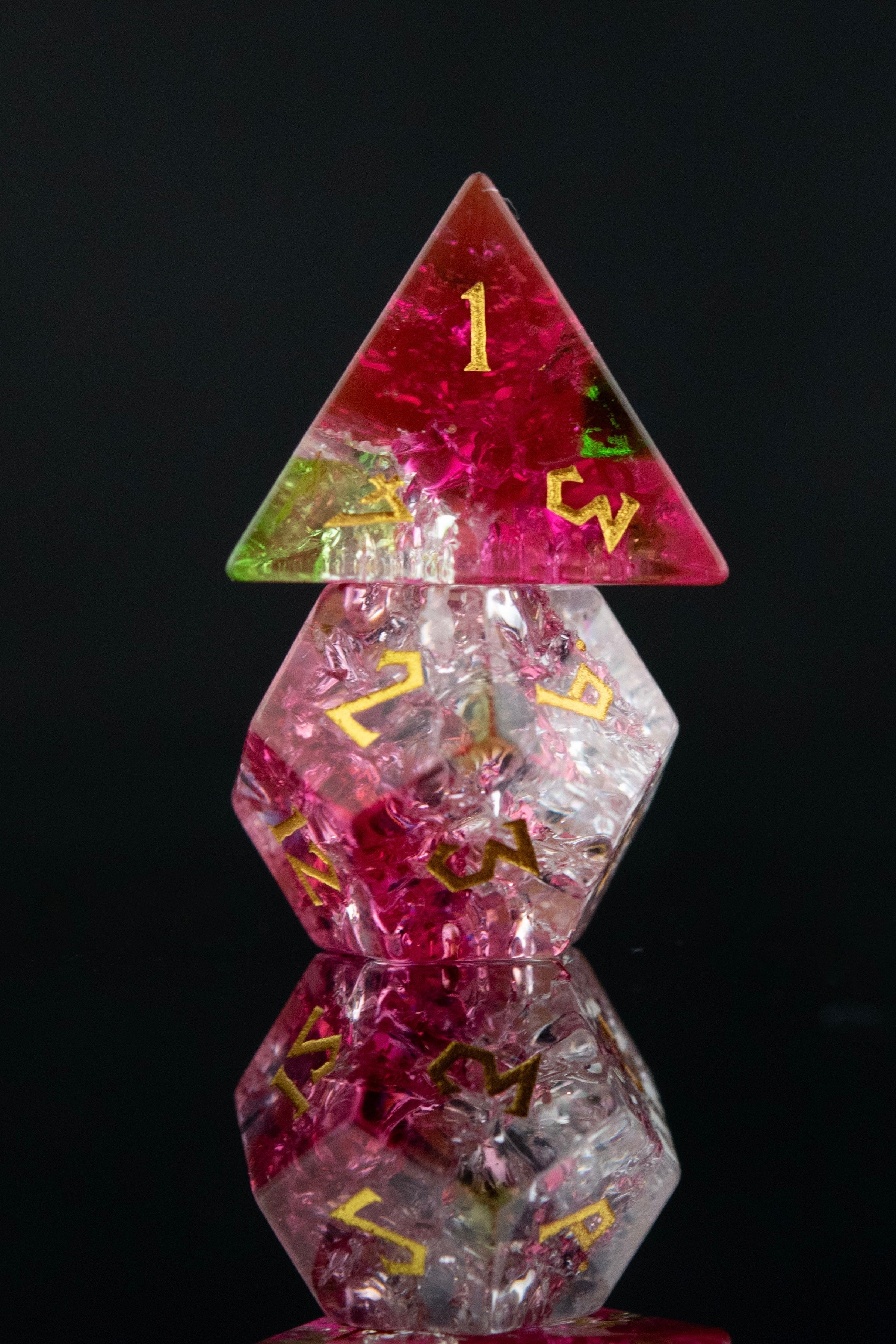 Misty Mountain Gaming Stone/Glass Watermelon Shattered Glass Dice Set